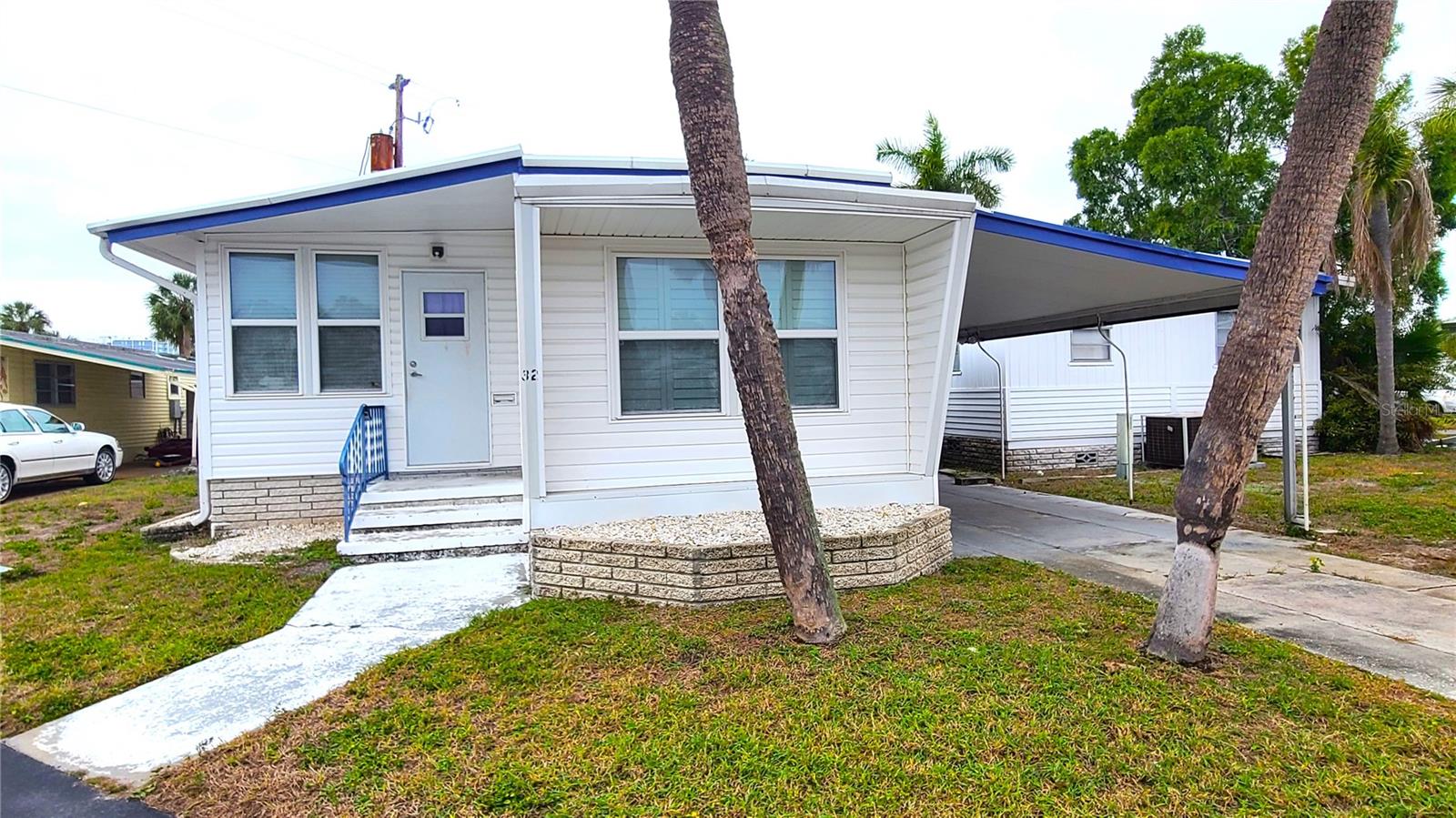 4851 W Gandy Blvd #b4 L32, Tampa