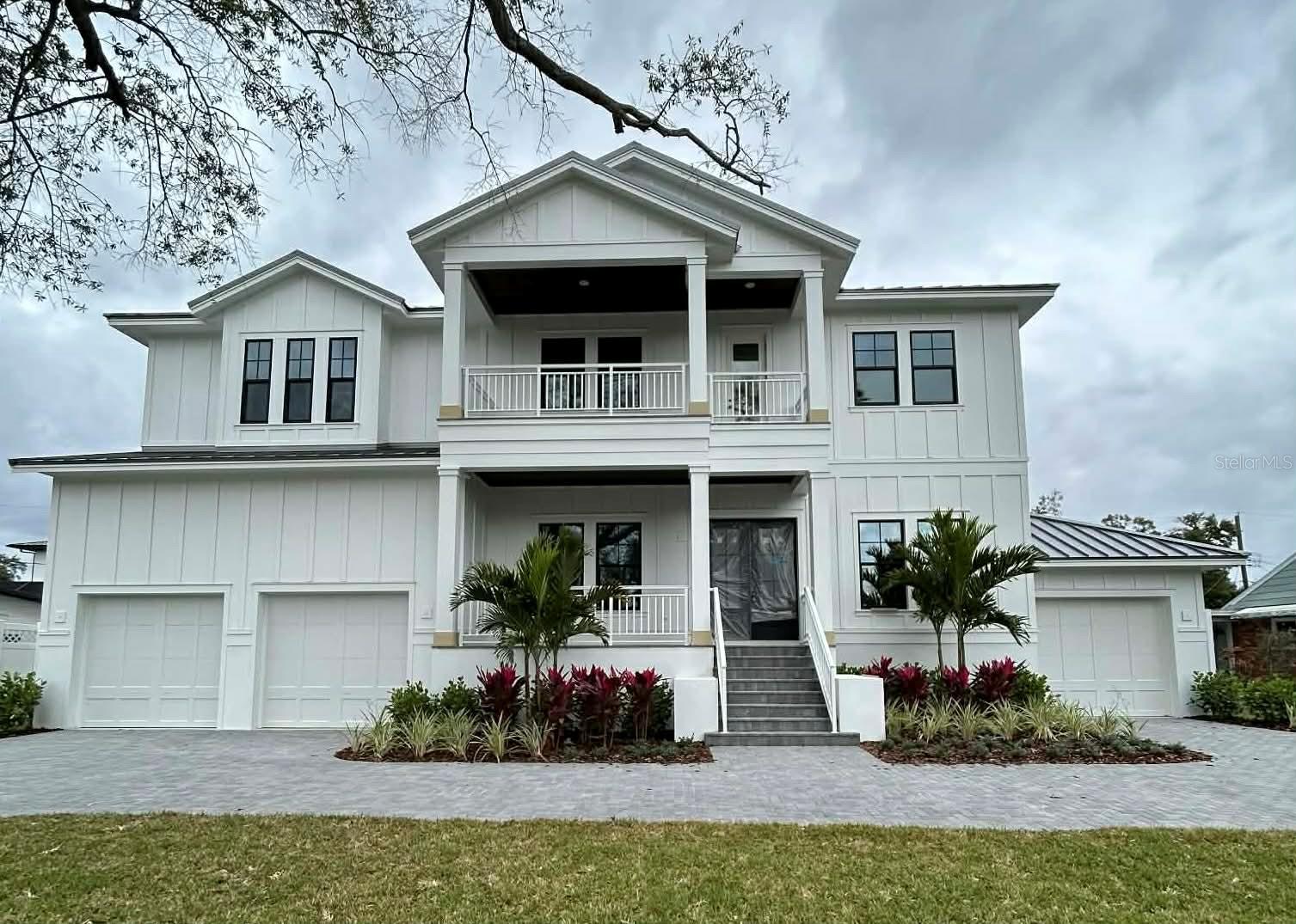 567 Luzon Ave, Tampa