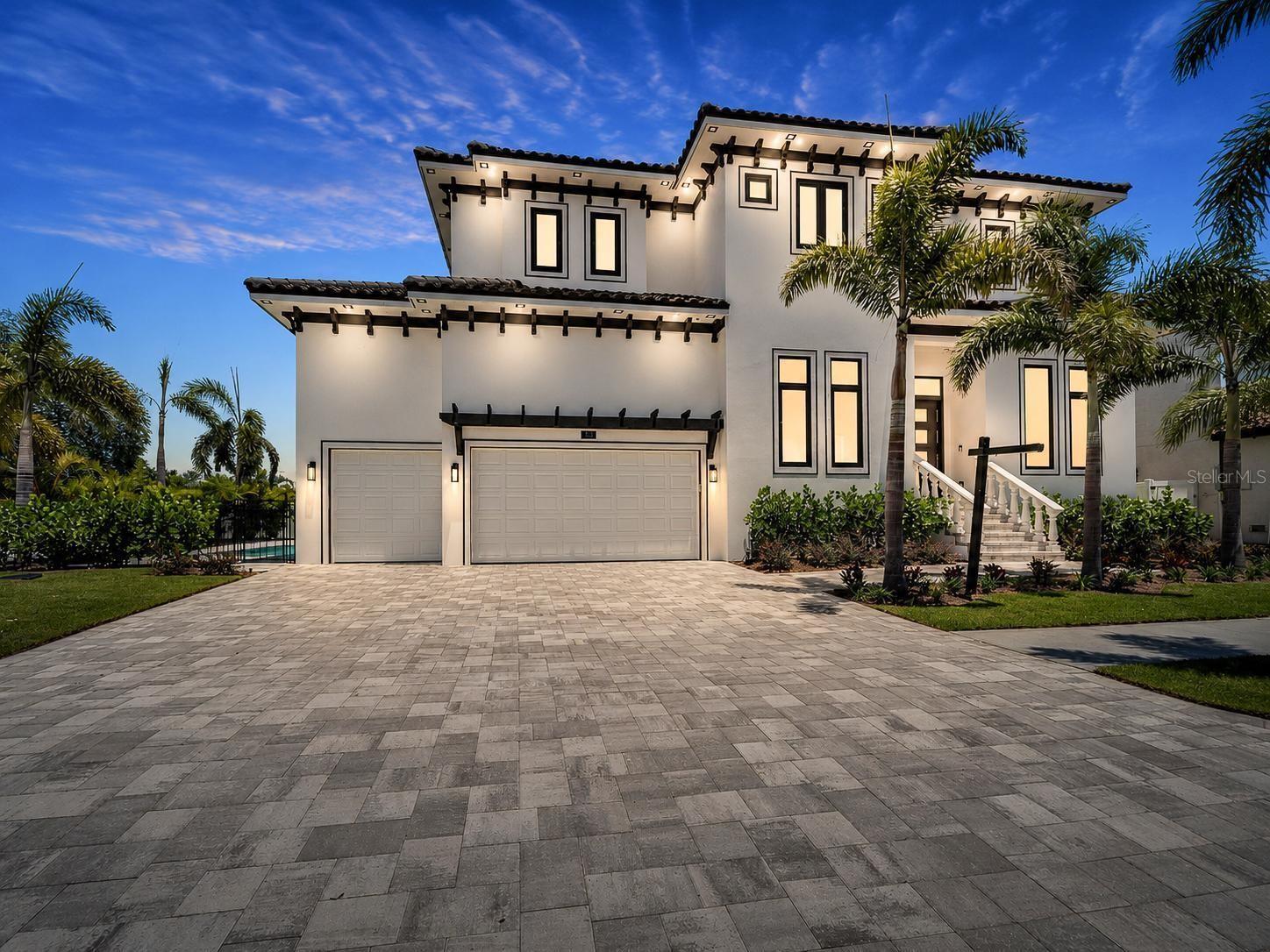 517 Treviso Dr, Apollo Beach