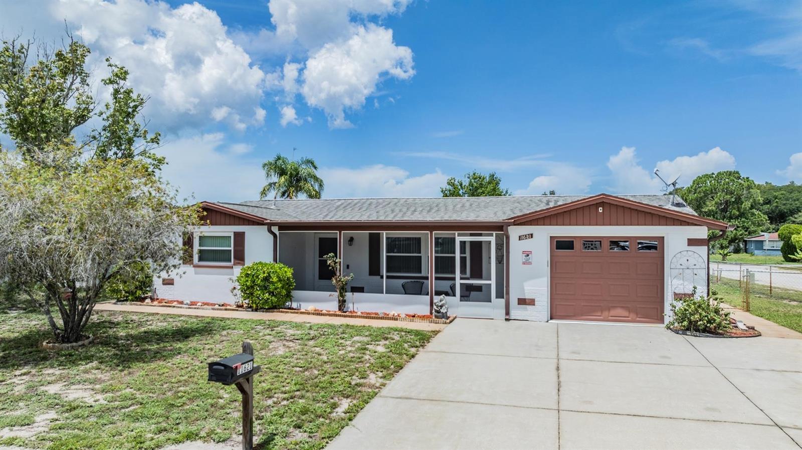 11621 Scallop Dr, Port Richey