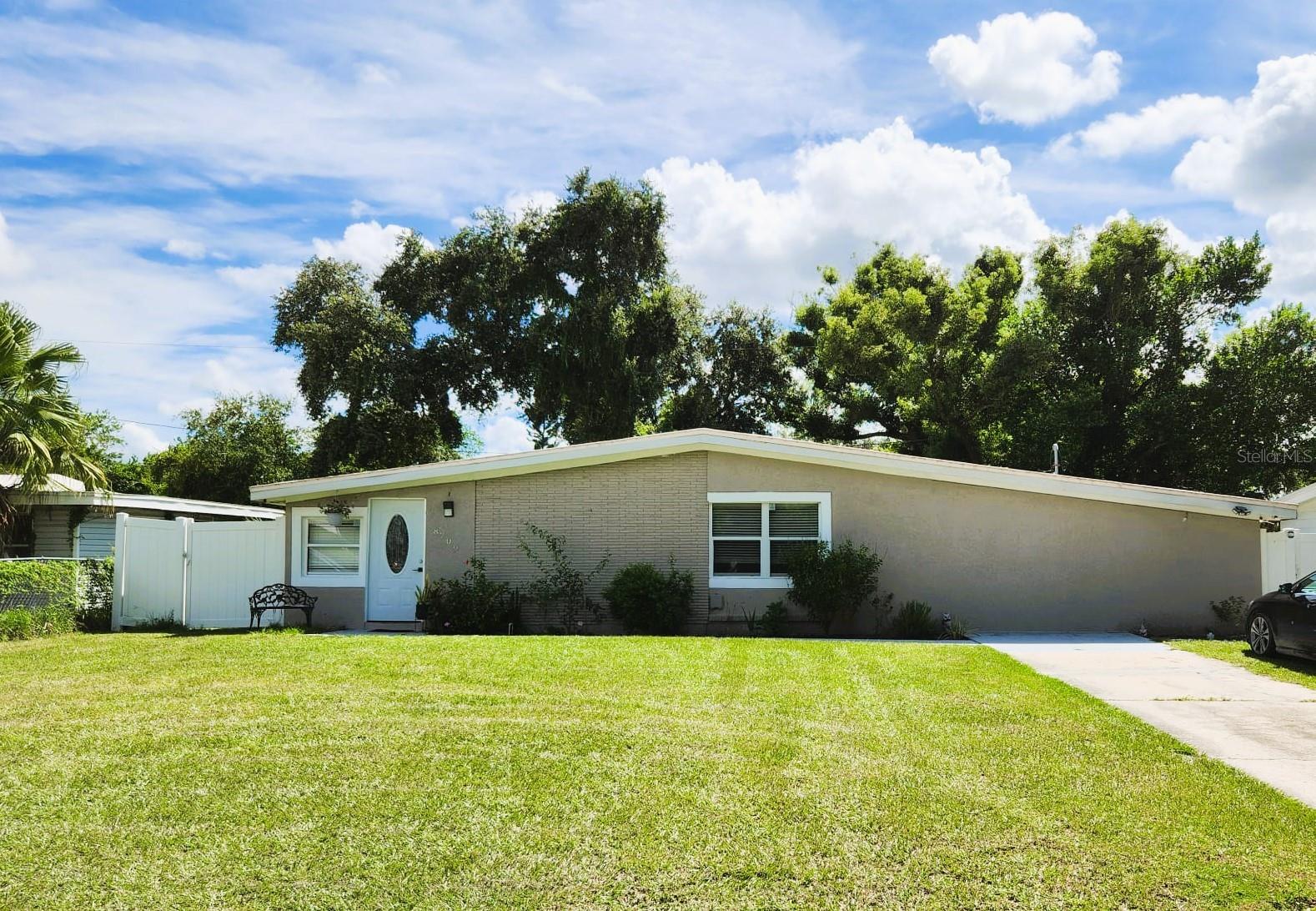 8709 N Linda Ct, Tampa