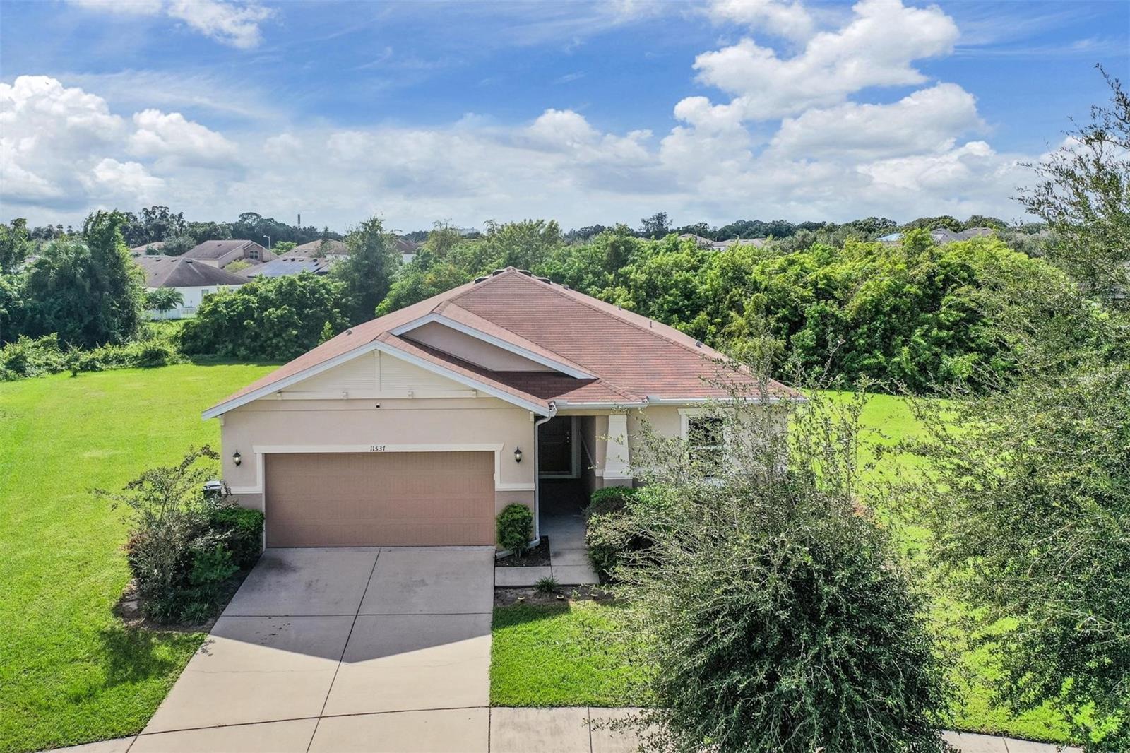 11537 Southern Creek Dr, Gibsonton