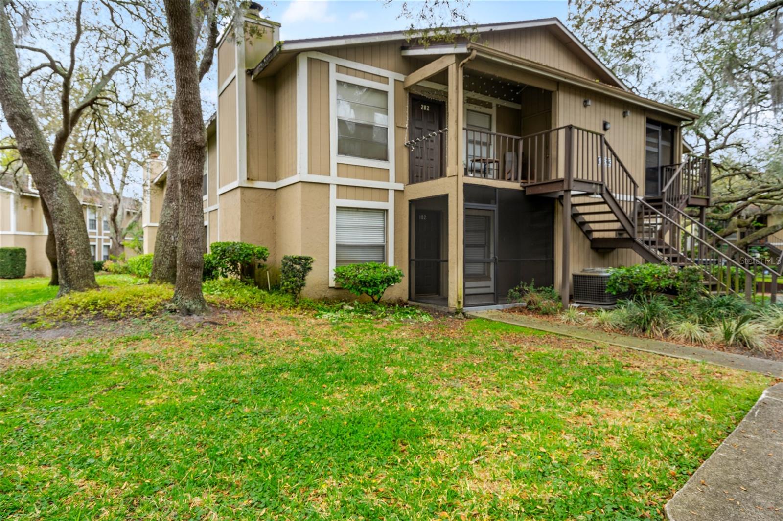 14323 Hanging Moss Cir #102, Tampa