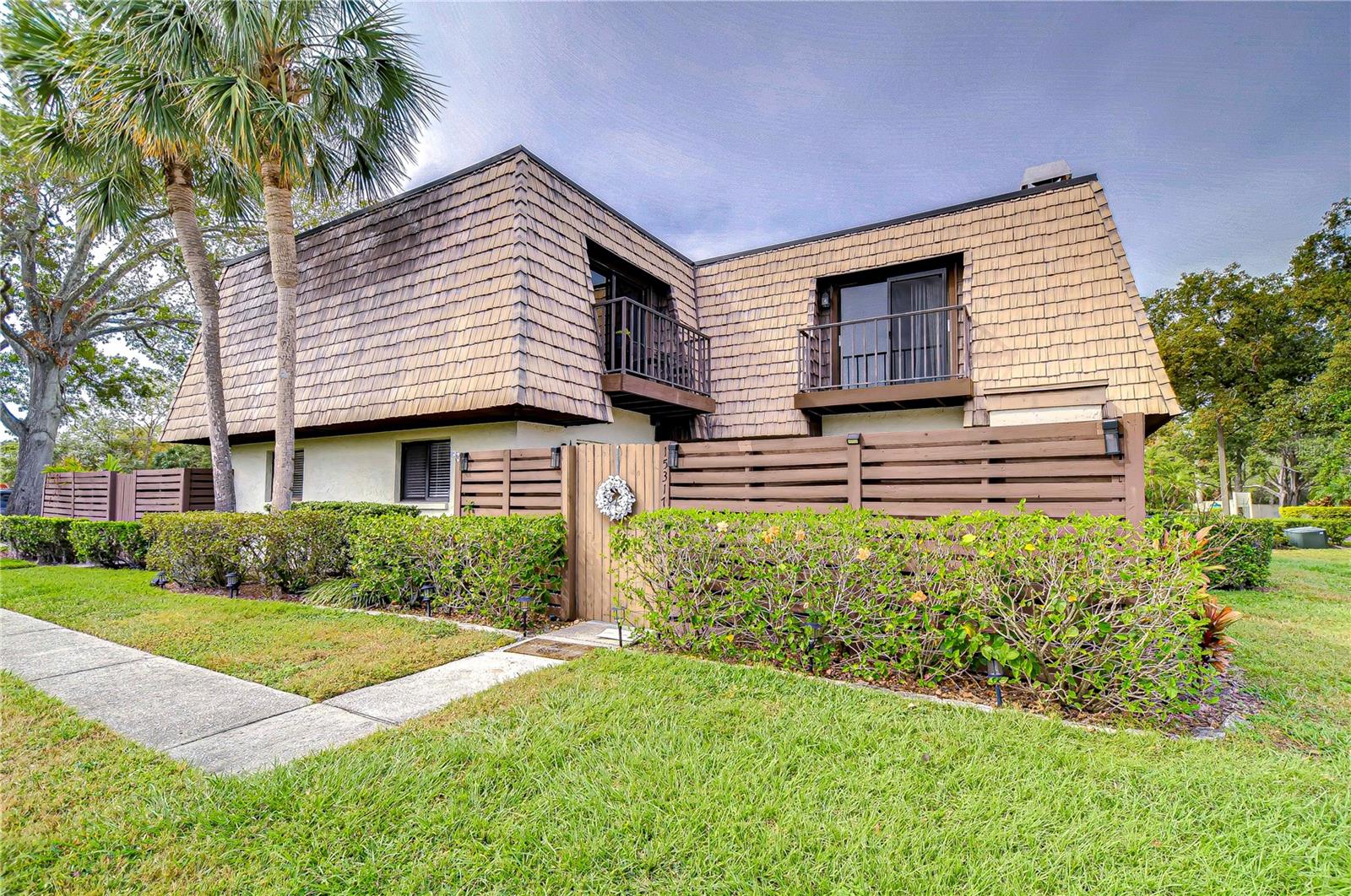 15317 W Pond Woods Pl #15317, Tampa