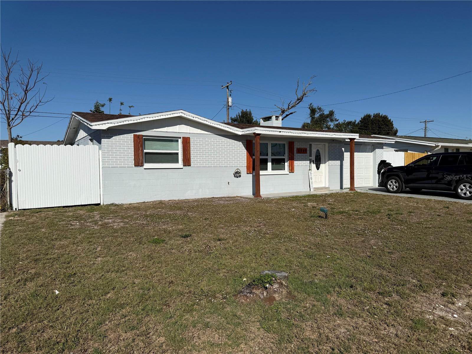 4841 Zodiac Ave, Holiday