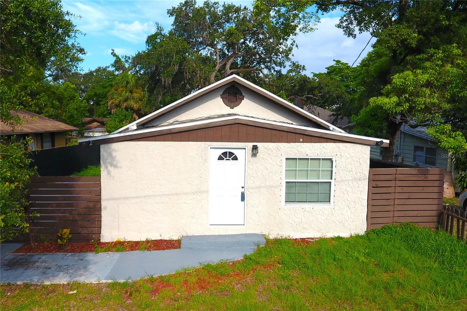 8014 N Alaska St, Tampa