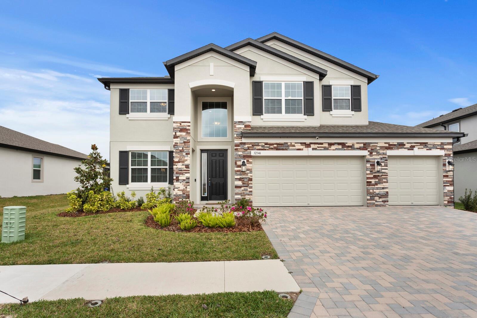 32346 Sapna Chime Dr, Wesley Chapel