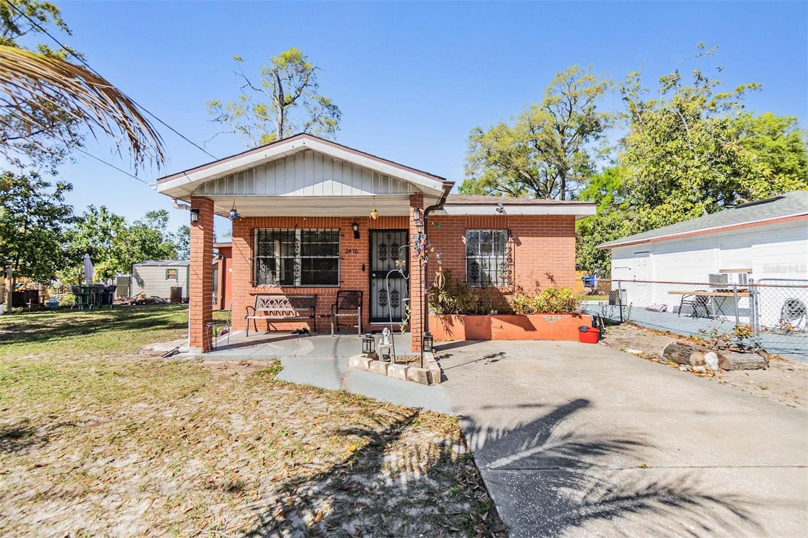 2410 E Palifox St, Tampa