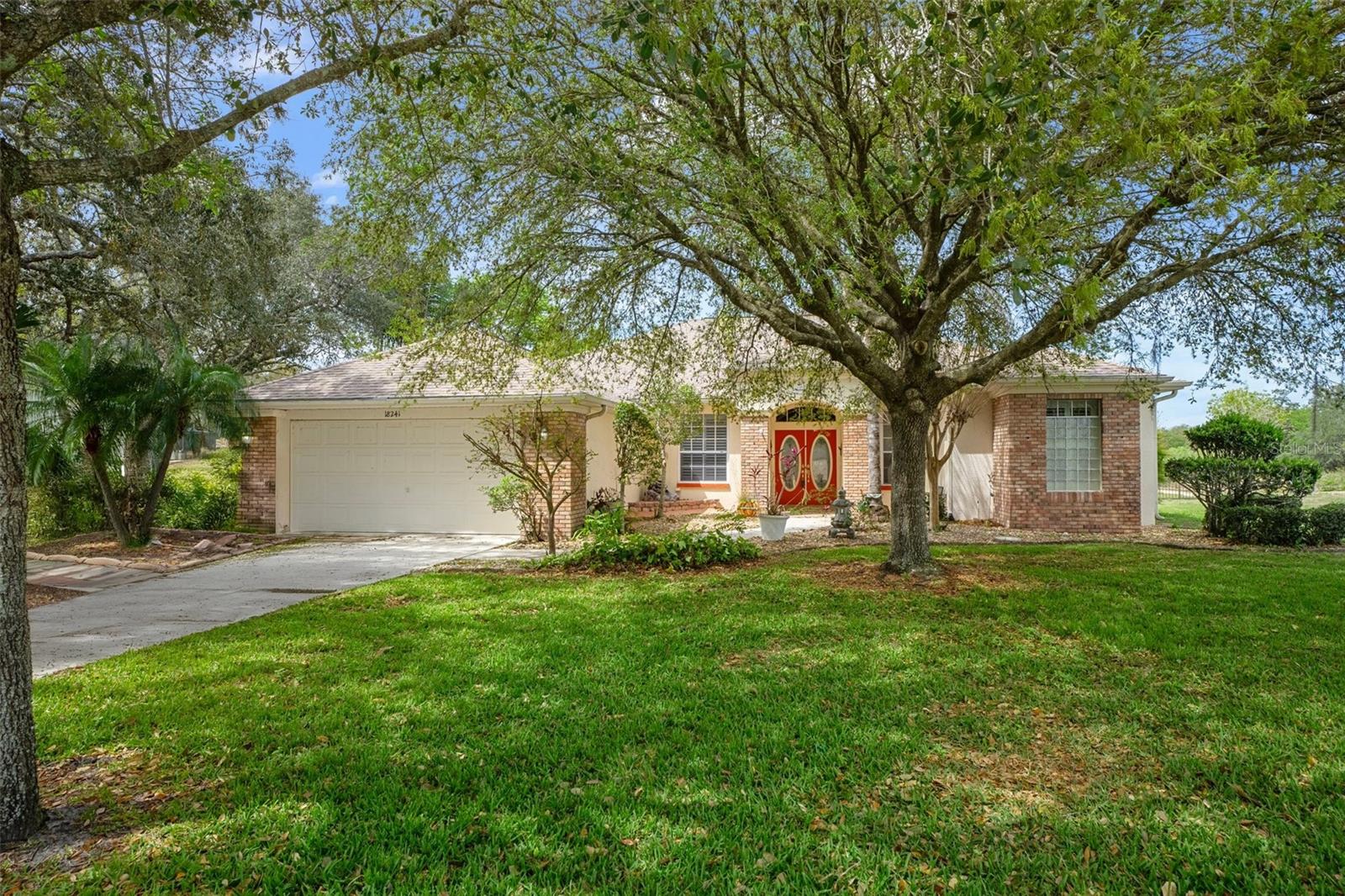 18241 Autumn Lake Blvd, Hudson