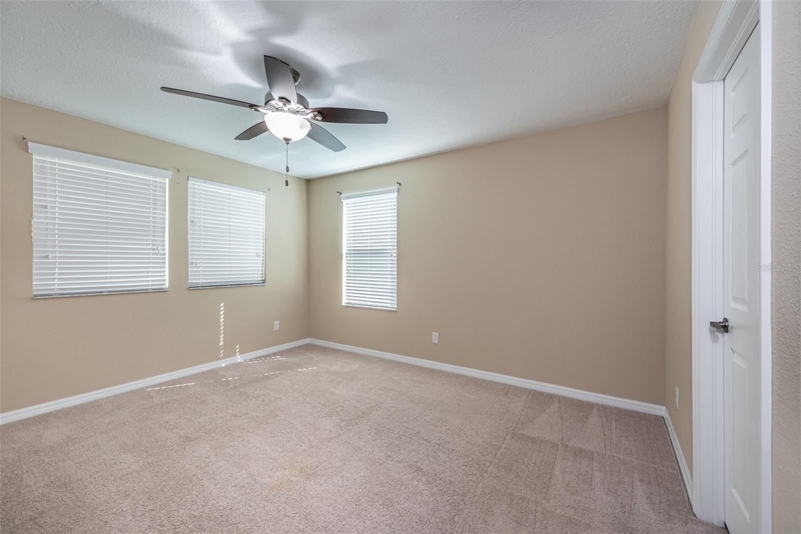 11525 Scarlet Ibis Pl, Riverview