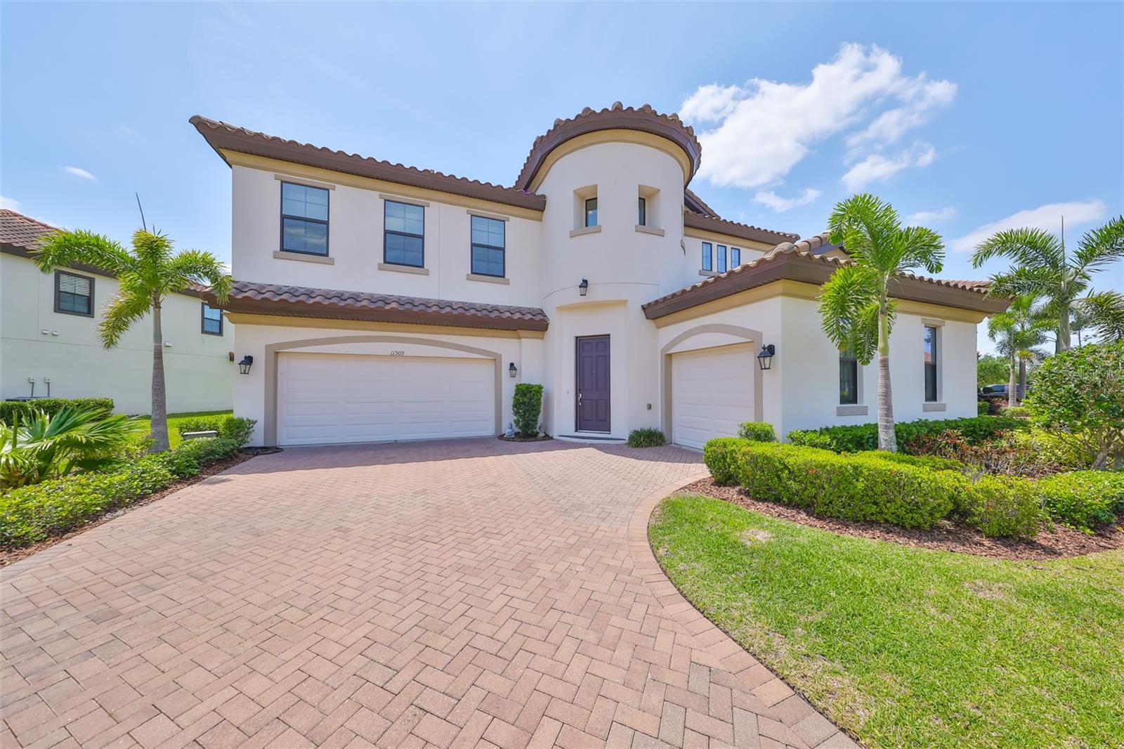11909 Climbing Fern Ave, Riverview