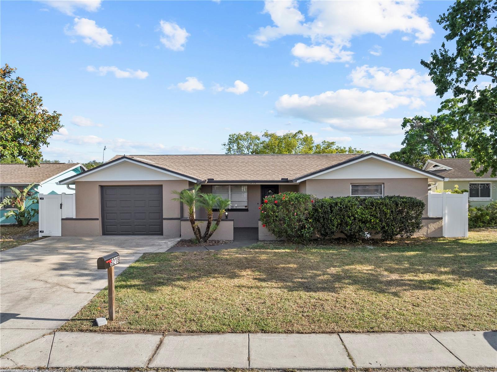 9218 Glen Moor Ln, Port Richey