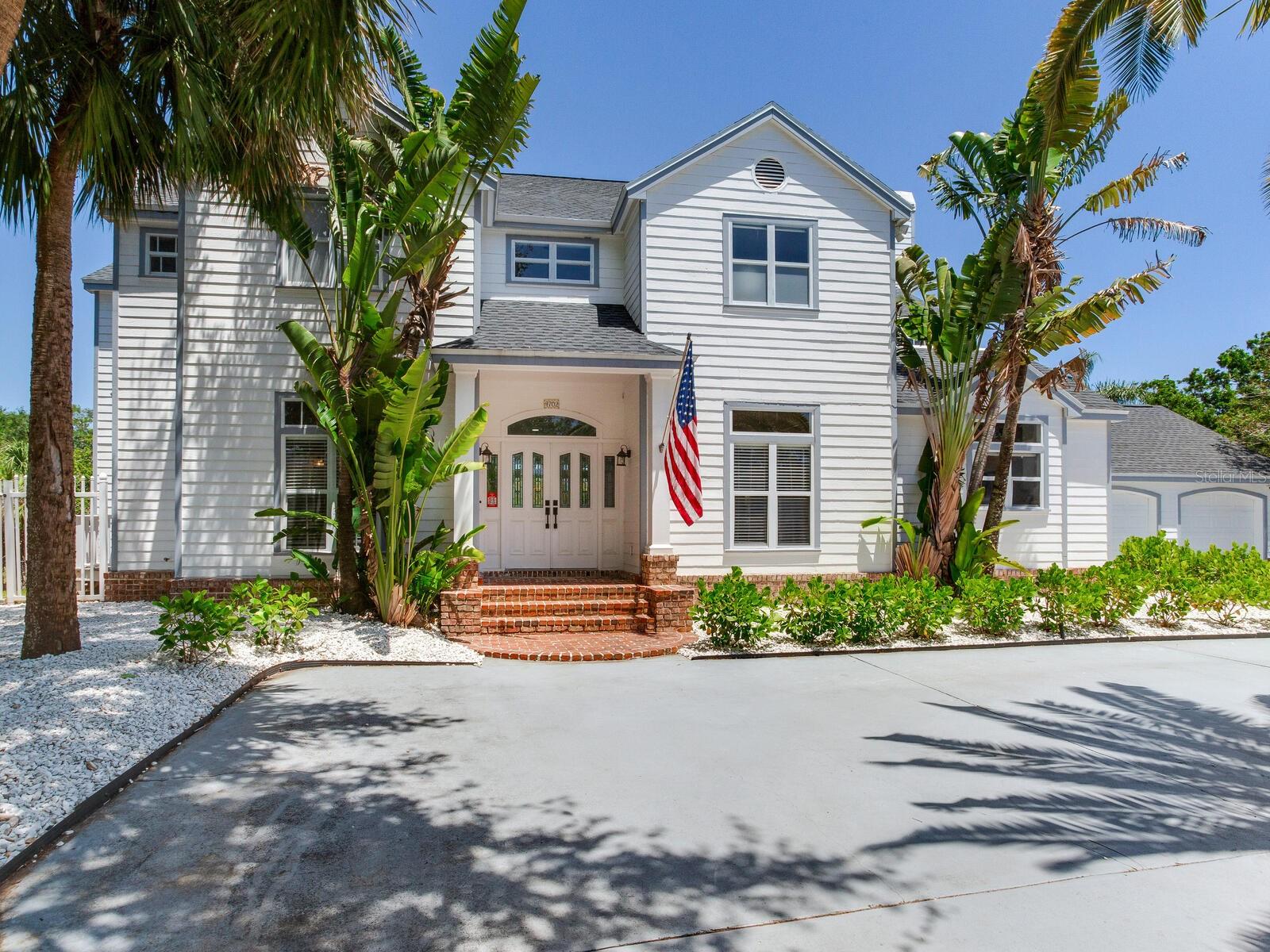 4702 W Heron Ln, Tampa