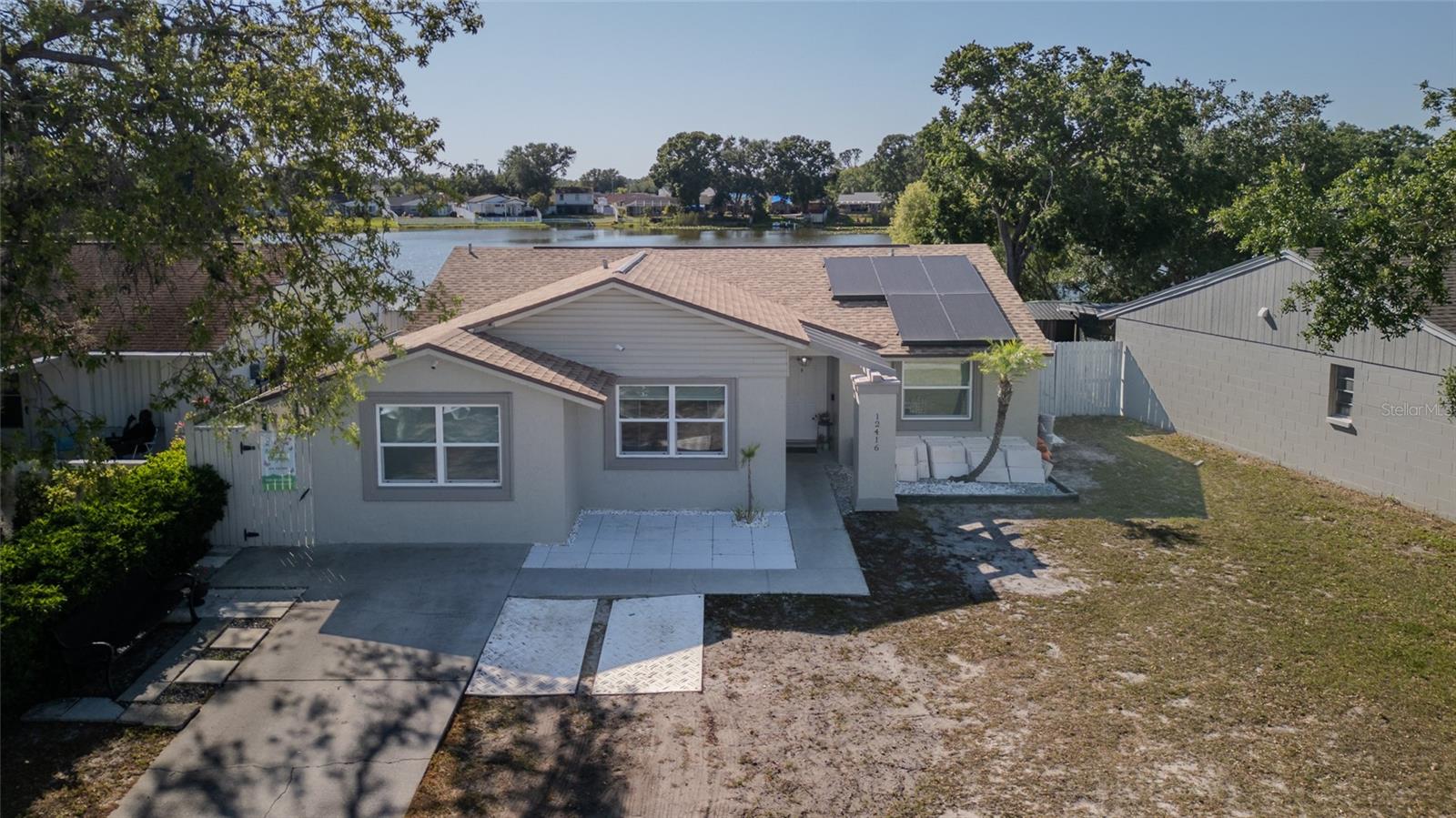 12416 Queensland Ln, Tampa