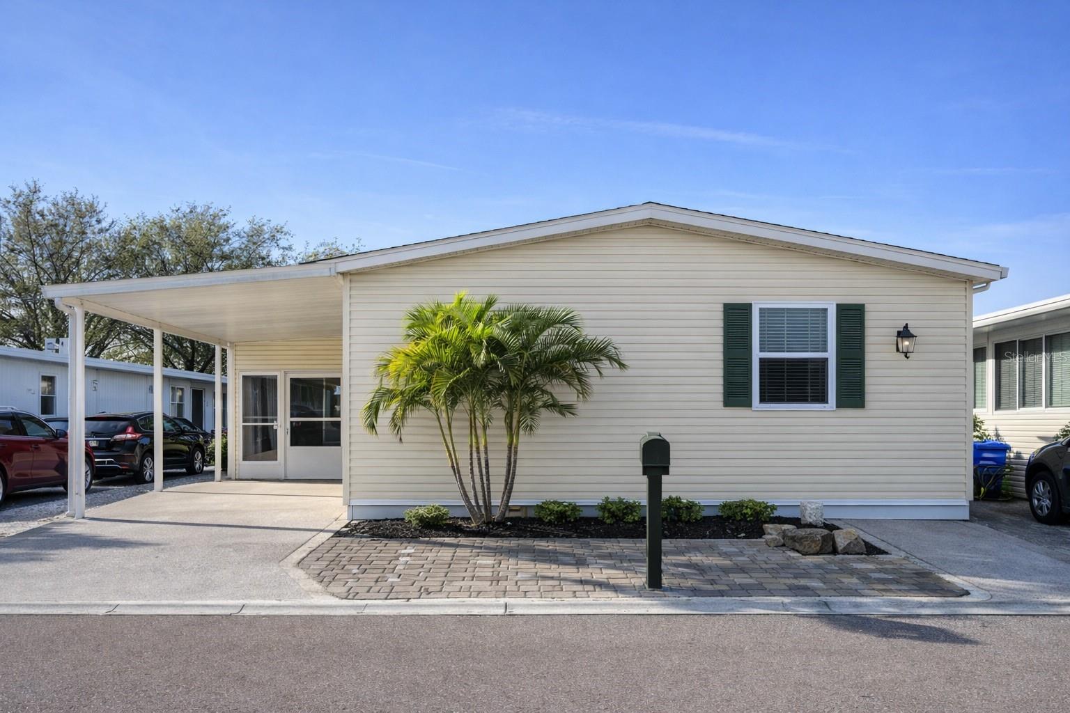250 S Port Royal Ln, Apollo Beach