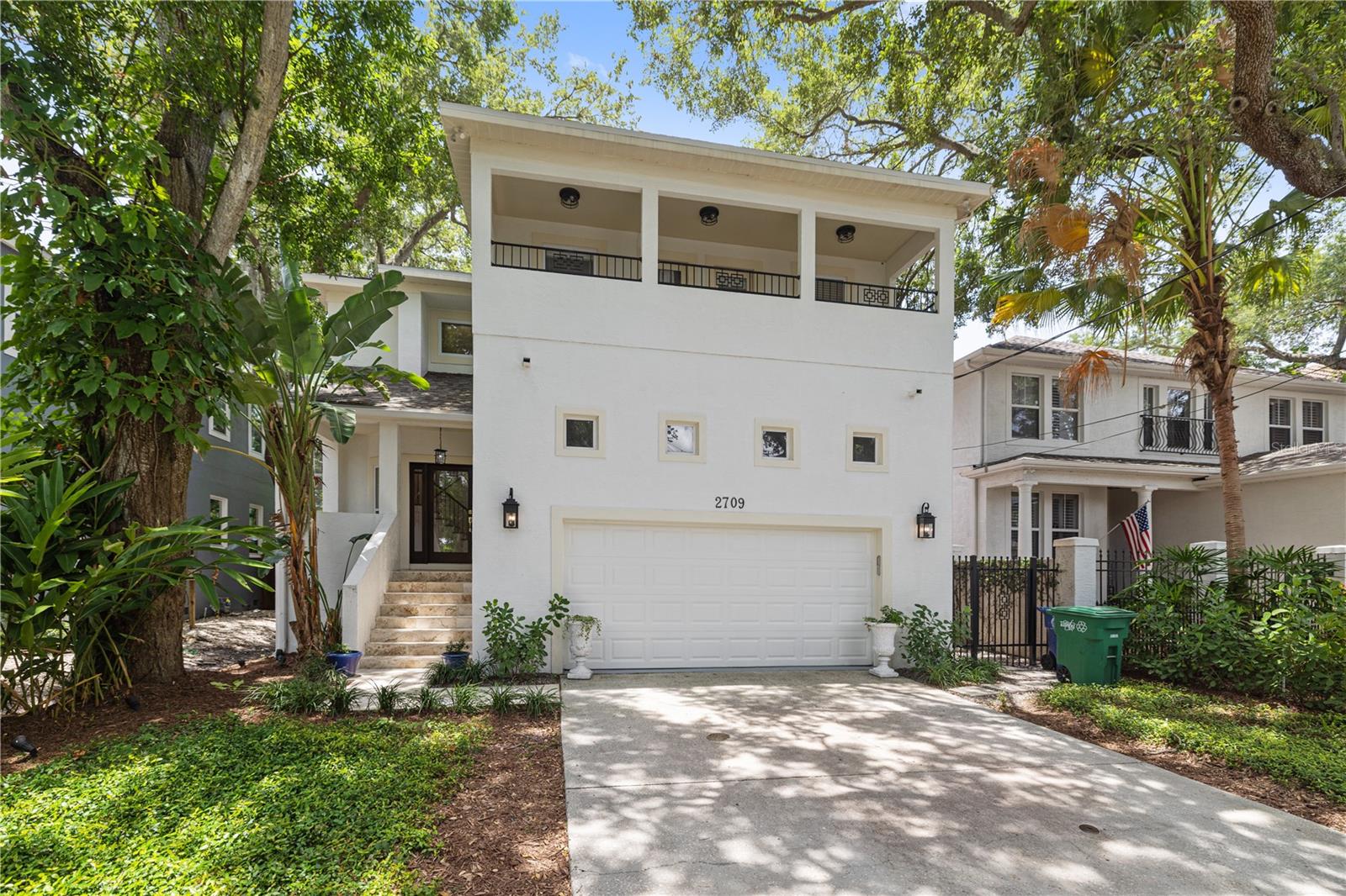 2709 W Bay Ave, Tampa