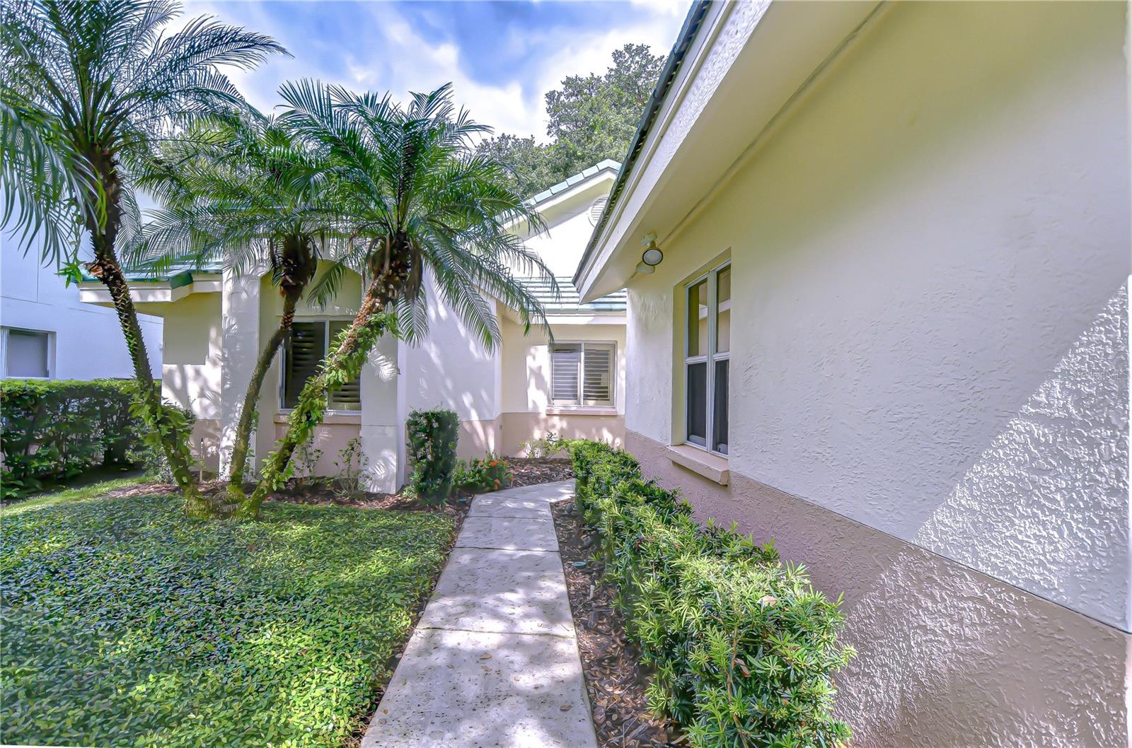 15878 Sanctuary Dr, Tampa