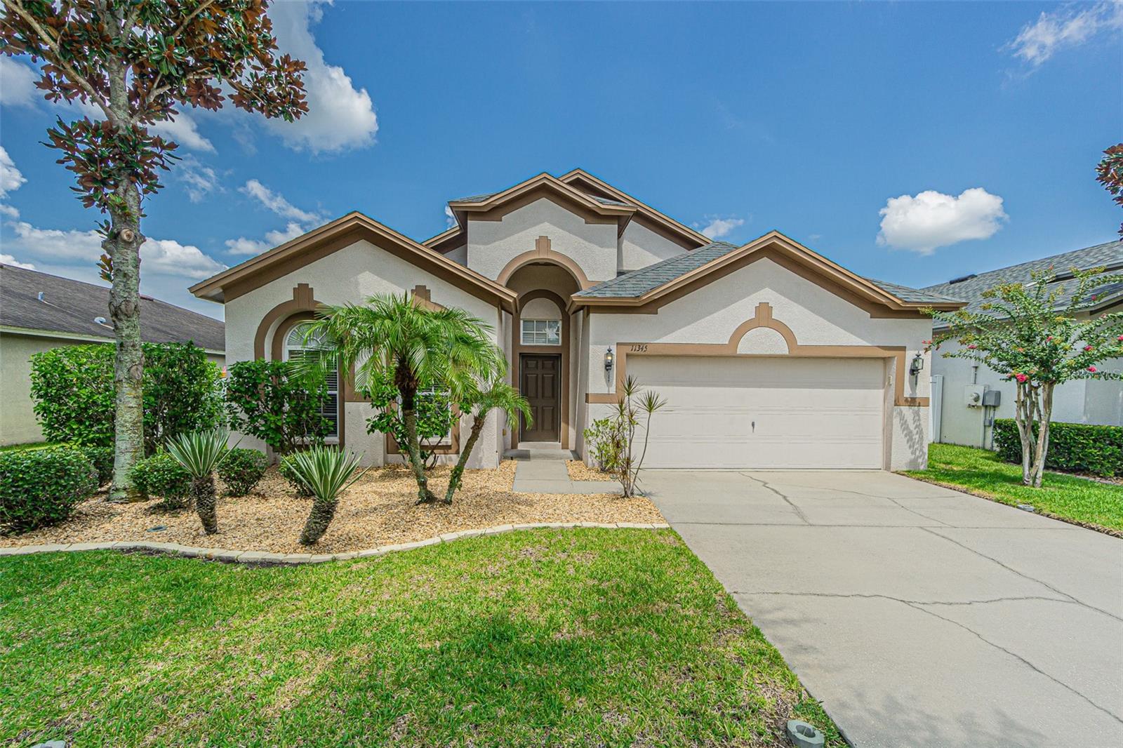 11345 Flora Springs Dr, Riverview