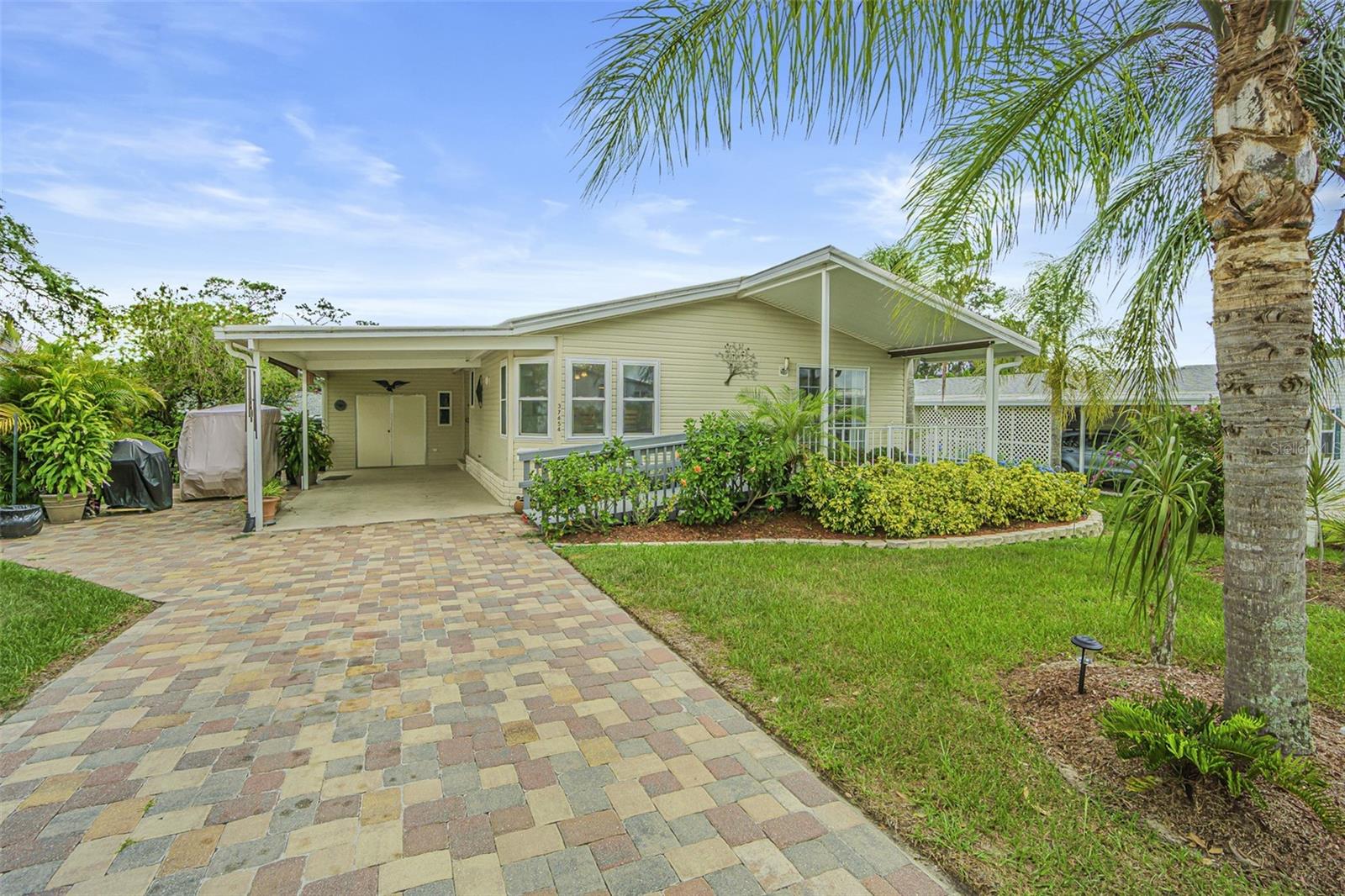 37654 Neukom Ave, Zephyrhills