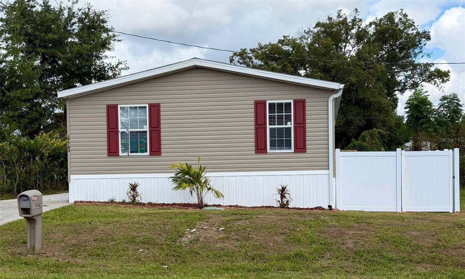 37743 Geiger Rd, Zephyrhills
