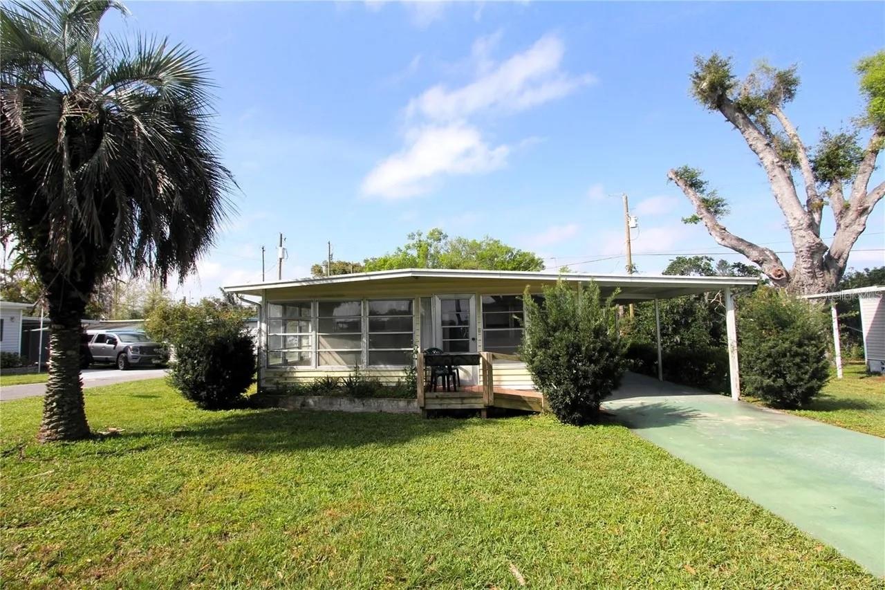 6021 Ridgewood Dr, Zephyrhills