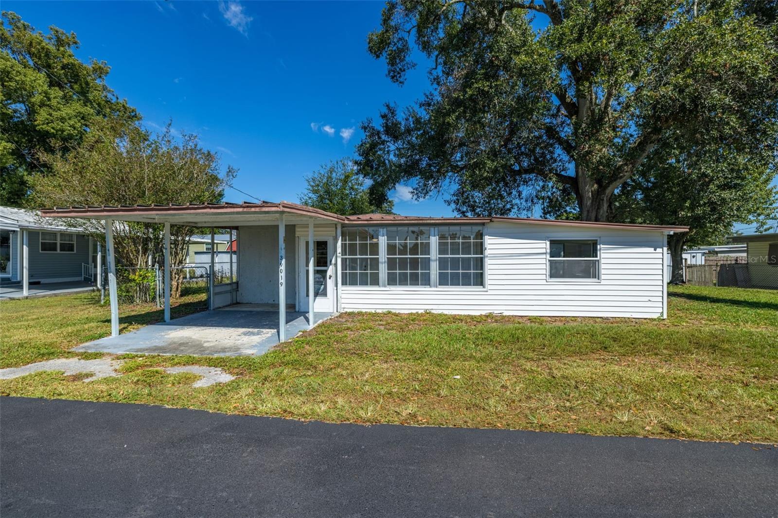 39019 Heath Dr, Zephyrhills