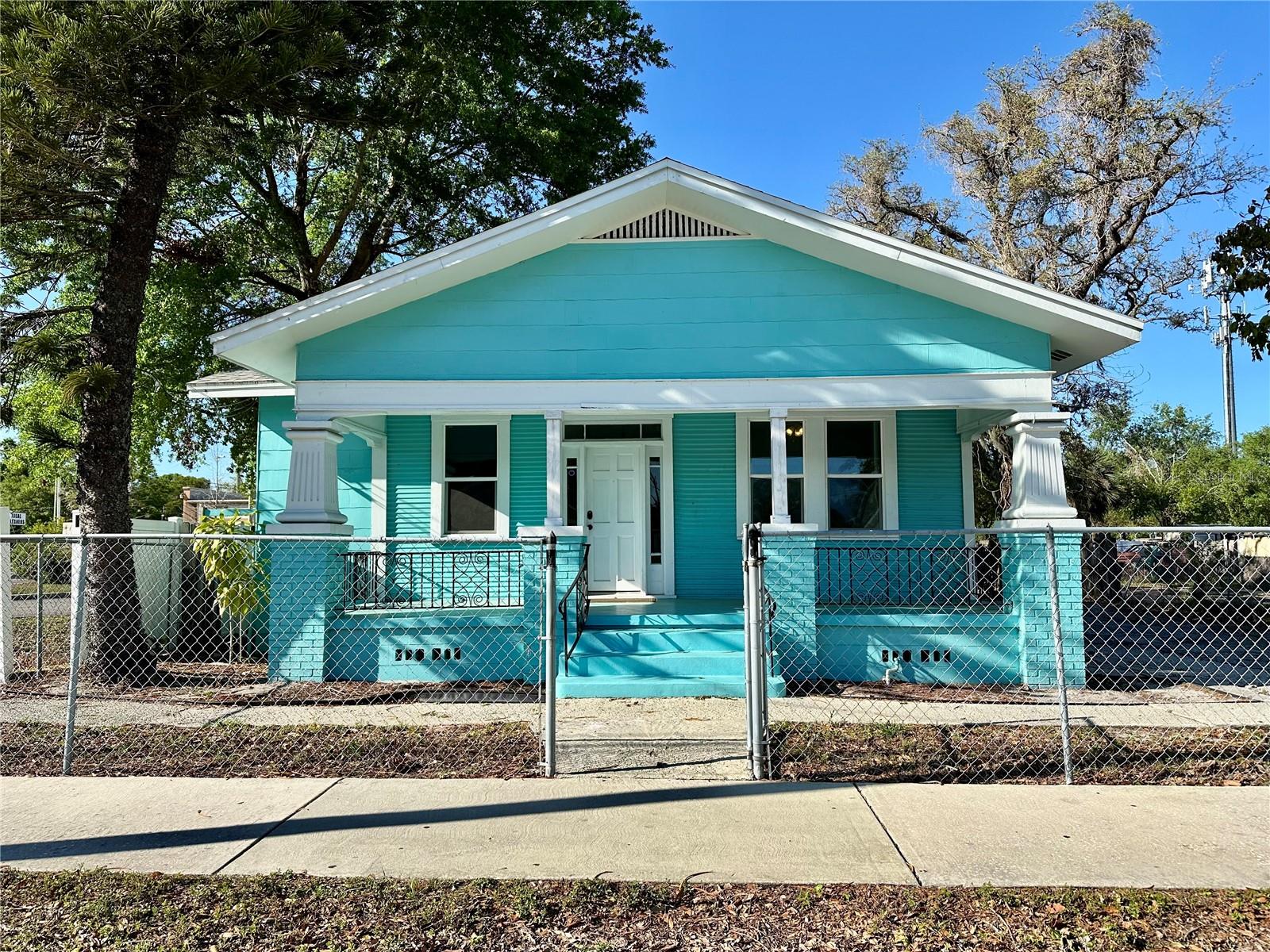 1504 E 33rd Ave, Tampa