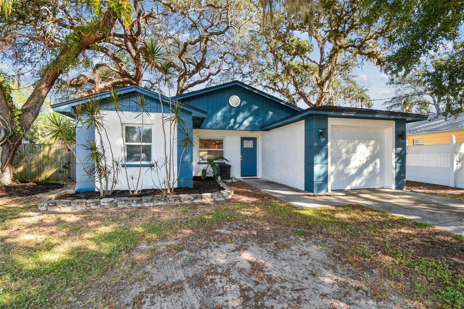 1706 E Chelsea St, Tampa