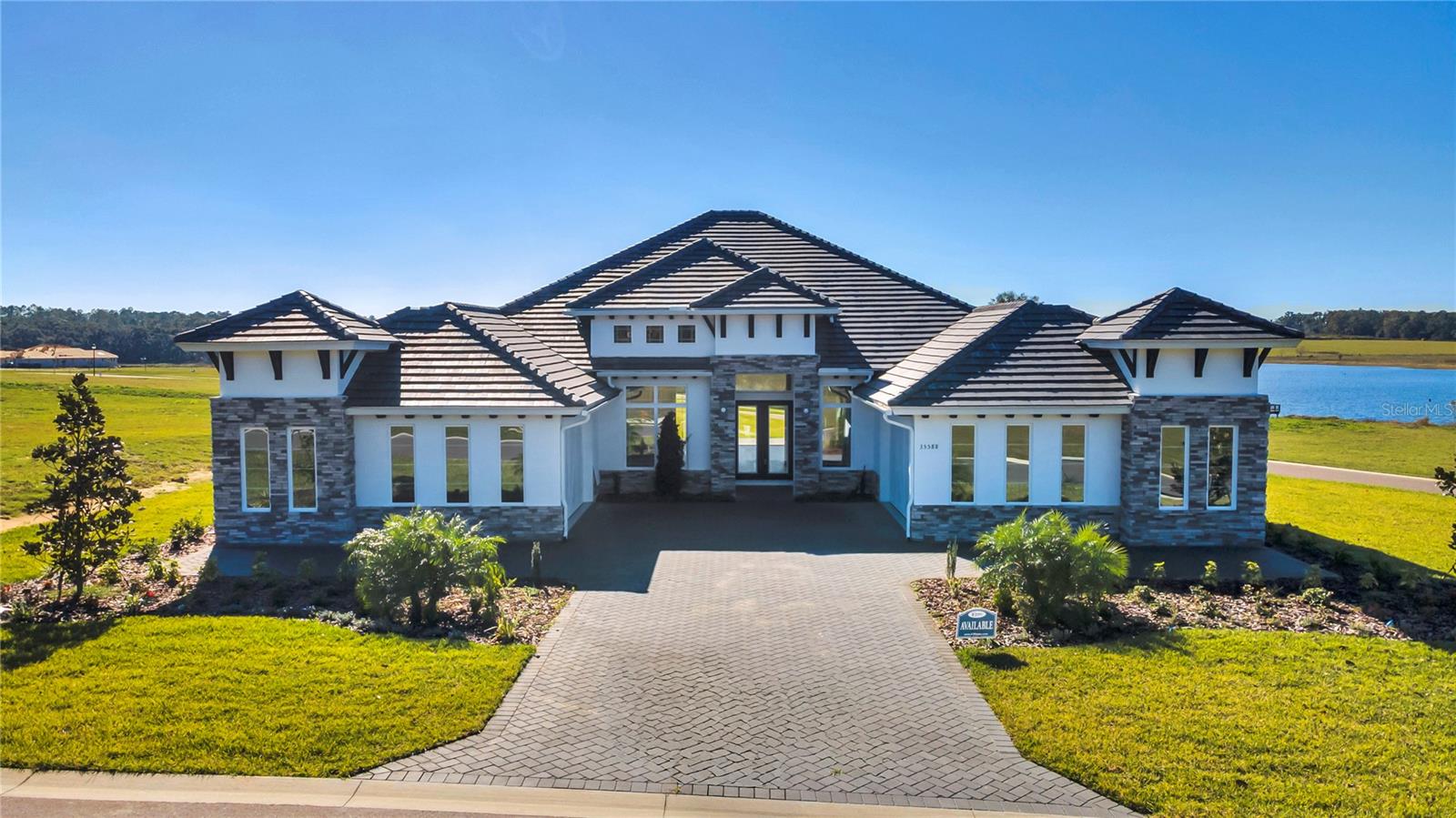 35588 Farmview Rd, Dade City