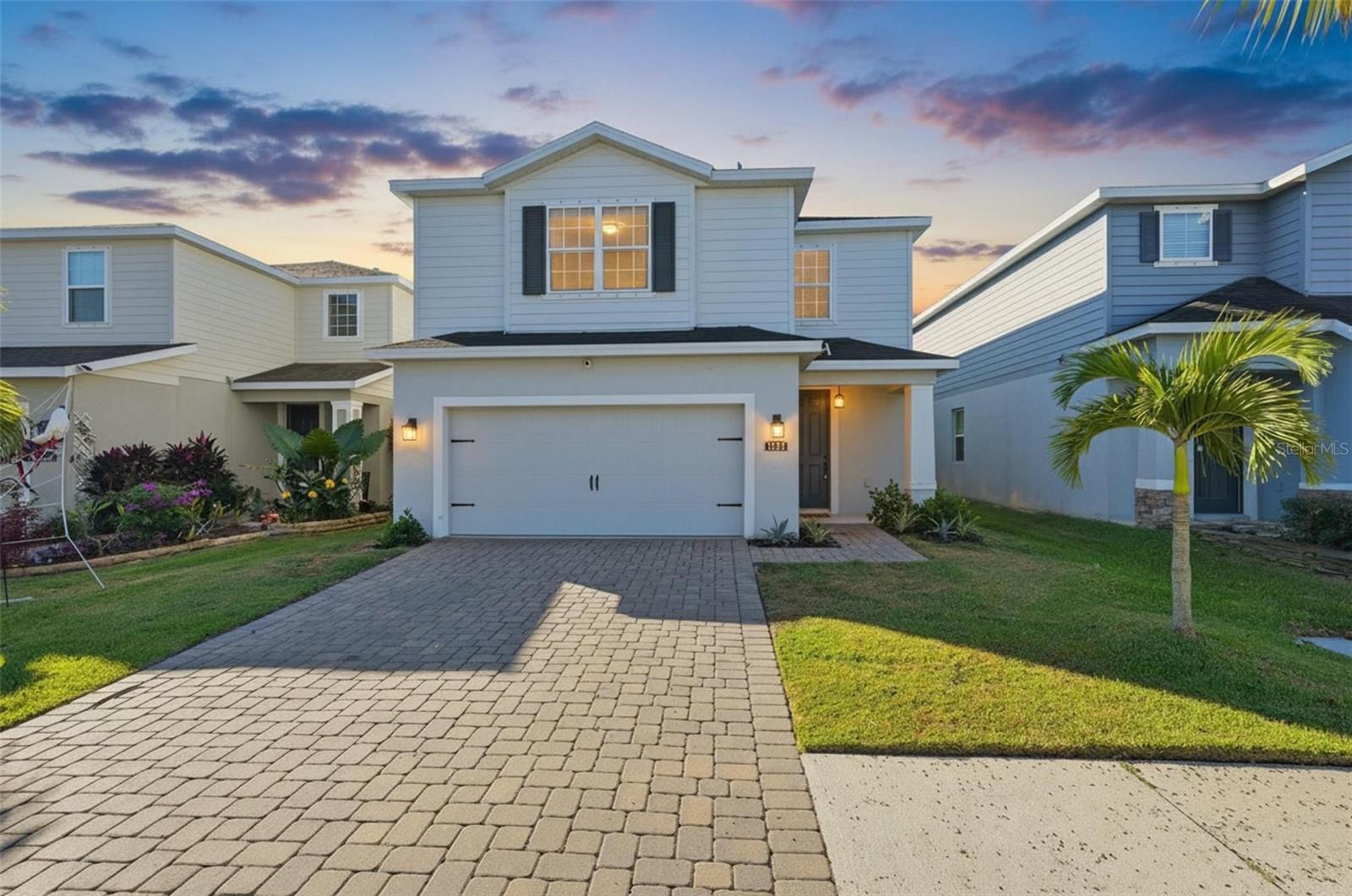 12215 Blue Pacific Dr, Riverview