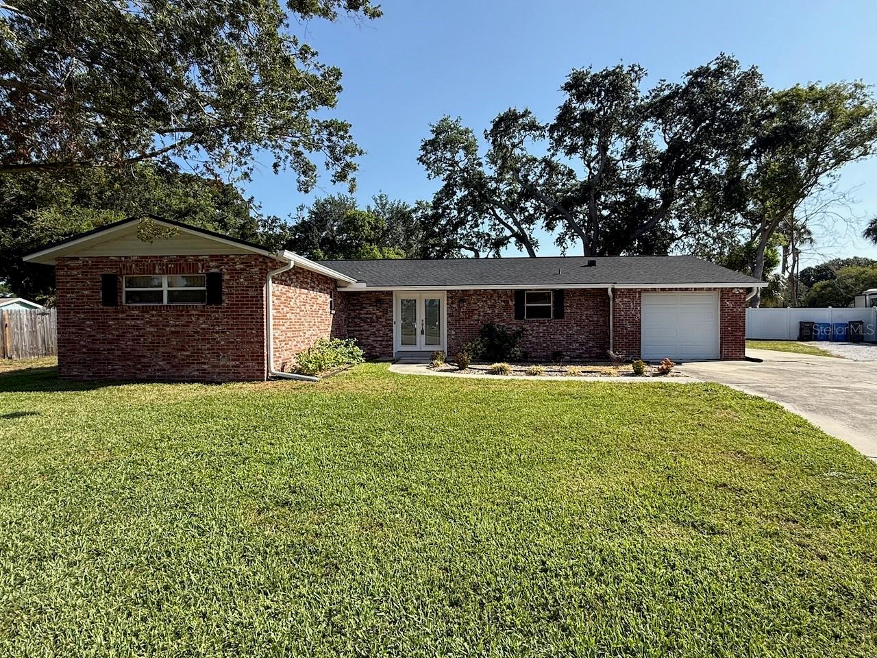 8401 Blackstone Ct, Tampa