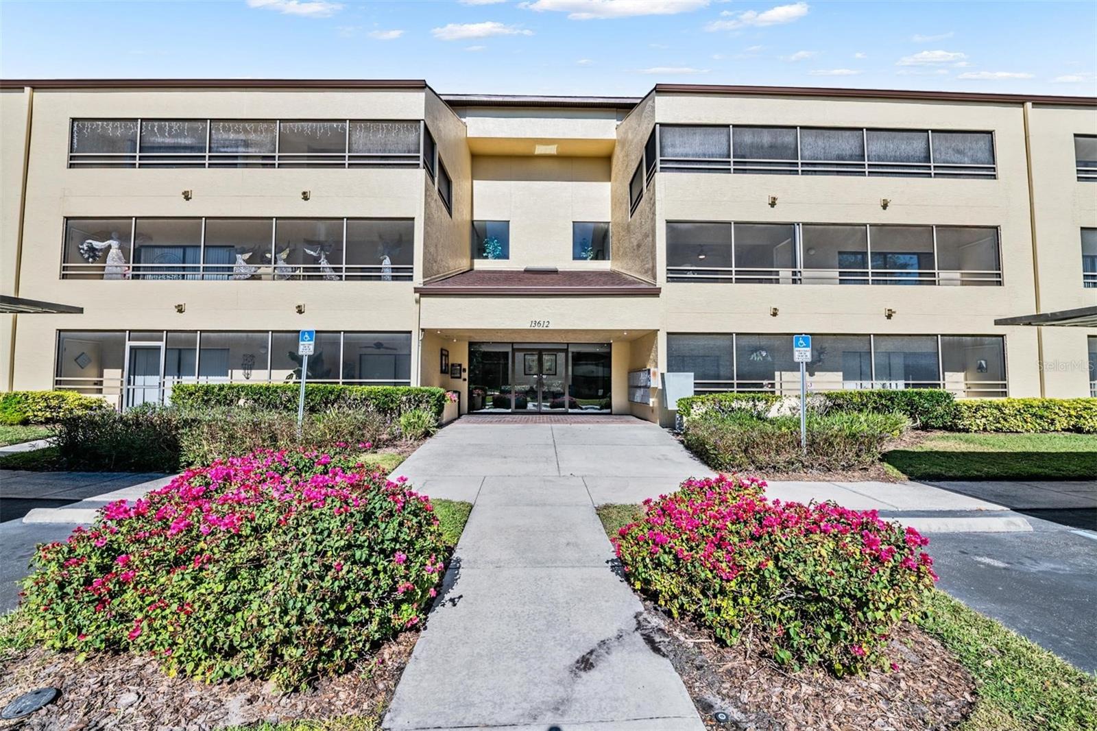 13612 S Village Dr #5212, Tampa