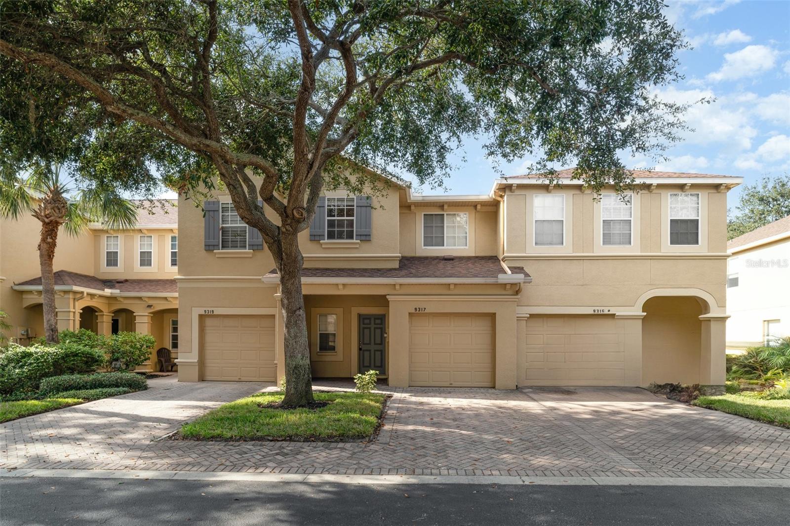 9317 Stone River Pl, Riverview