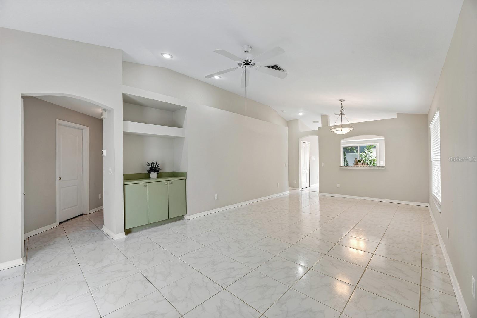 8309 QUARTER HORSE DR