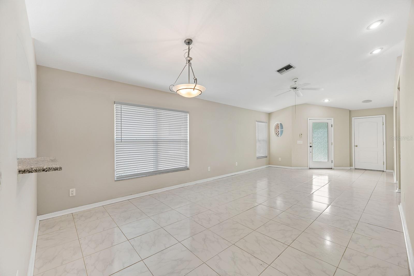 8309 QUARTER HORSE DR