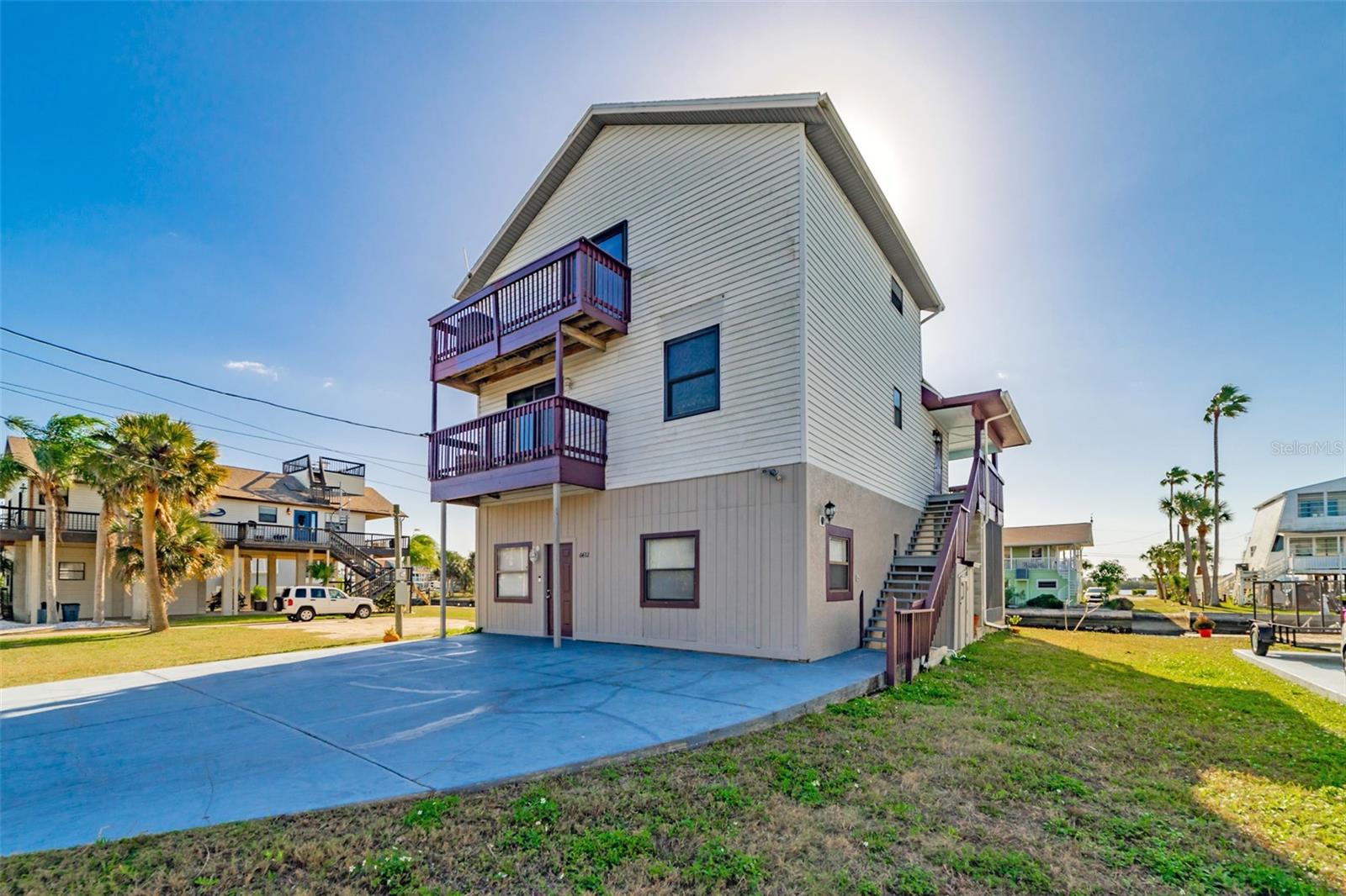 6432 Driftwood Dr, Hudson