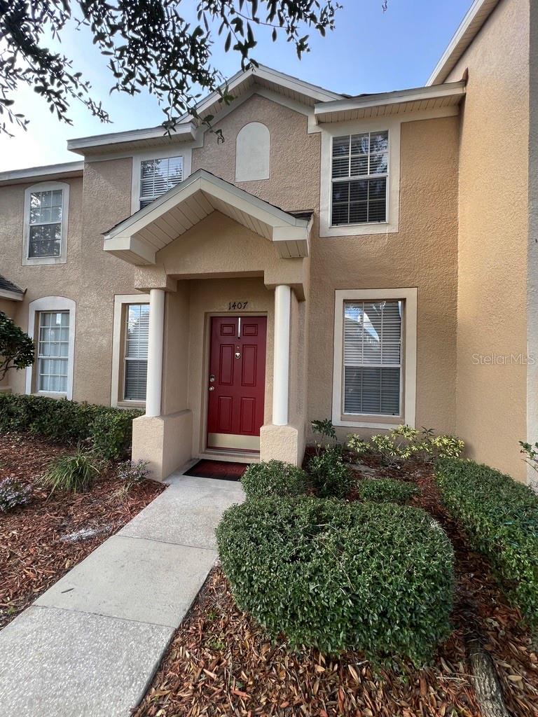 1407 Lyonshire Dr, Wesley Chapel