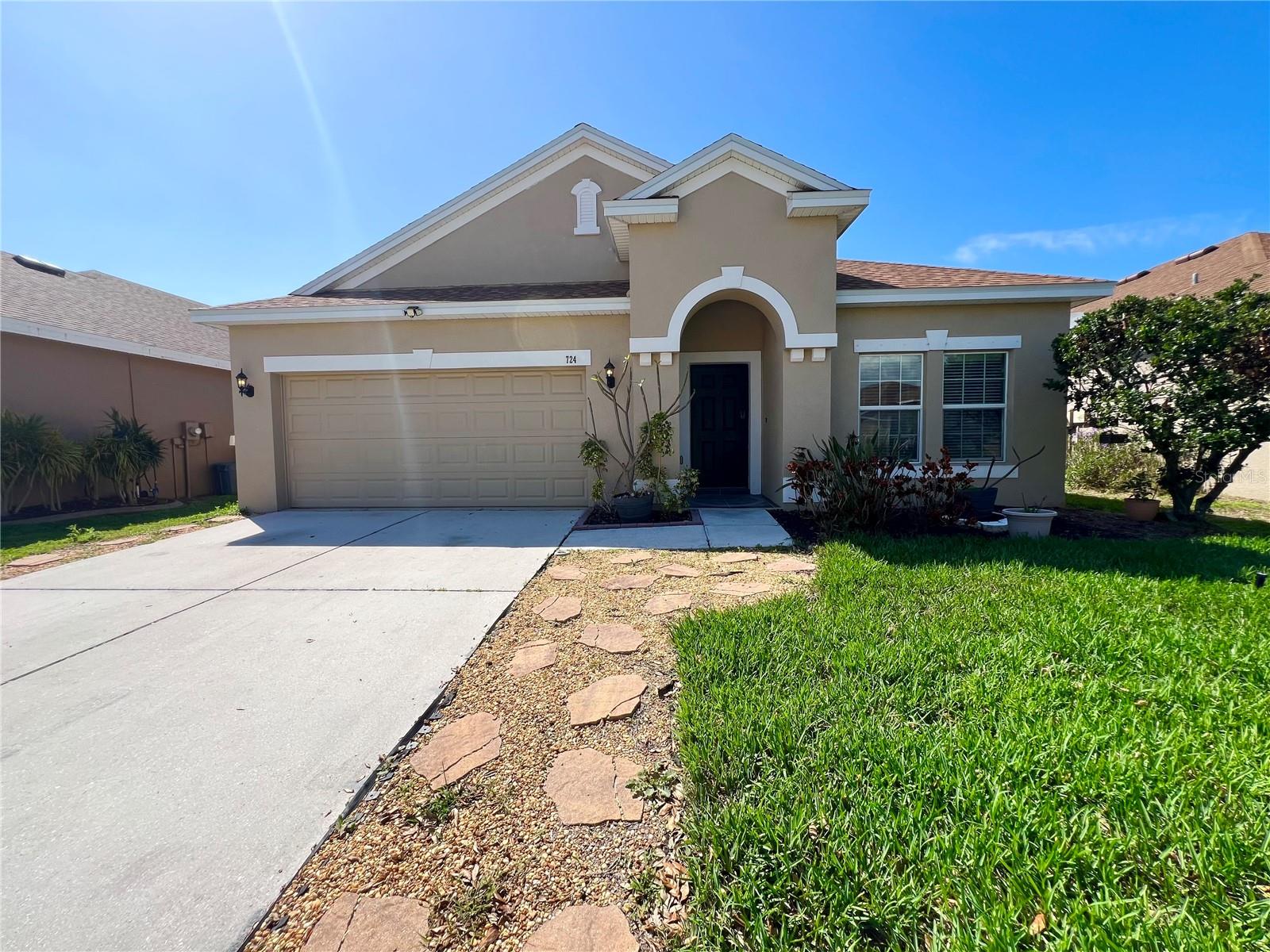 724 Parker Den Dr, Ruskin