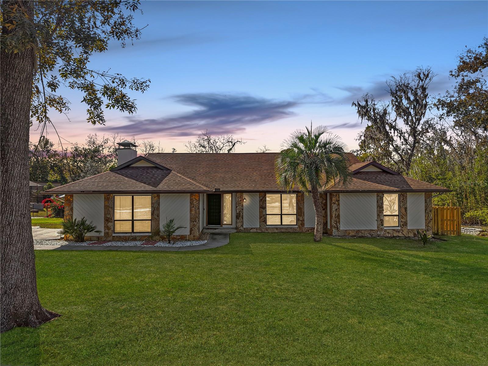 109 Holly Tree Ln, Brandon