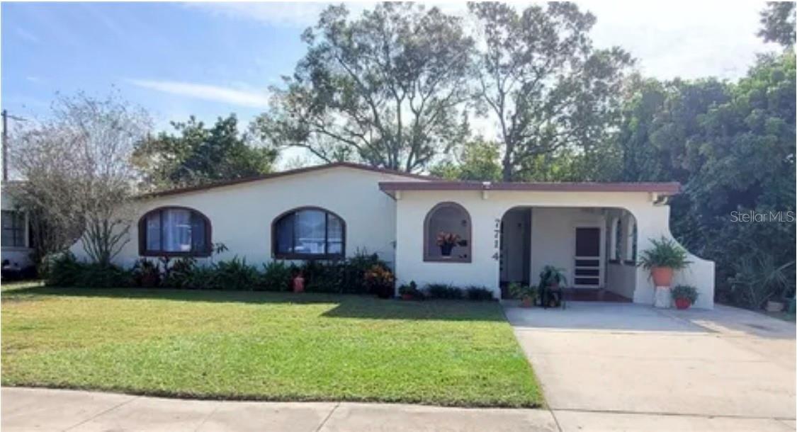 7714 W Powhatan, Tampa