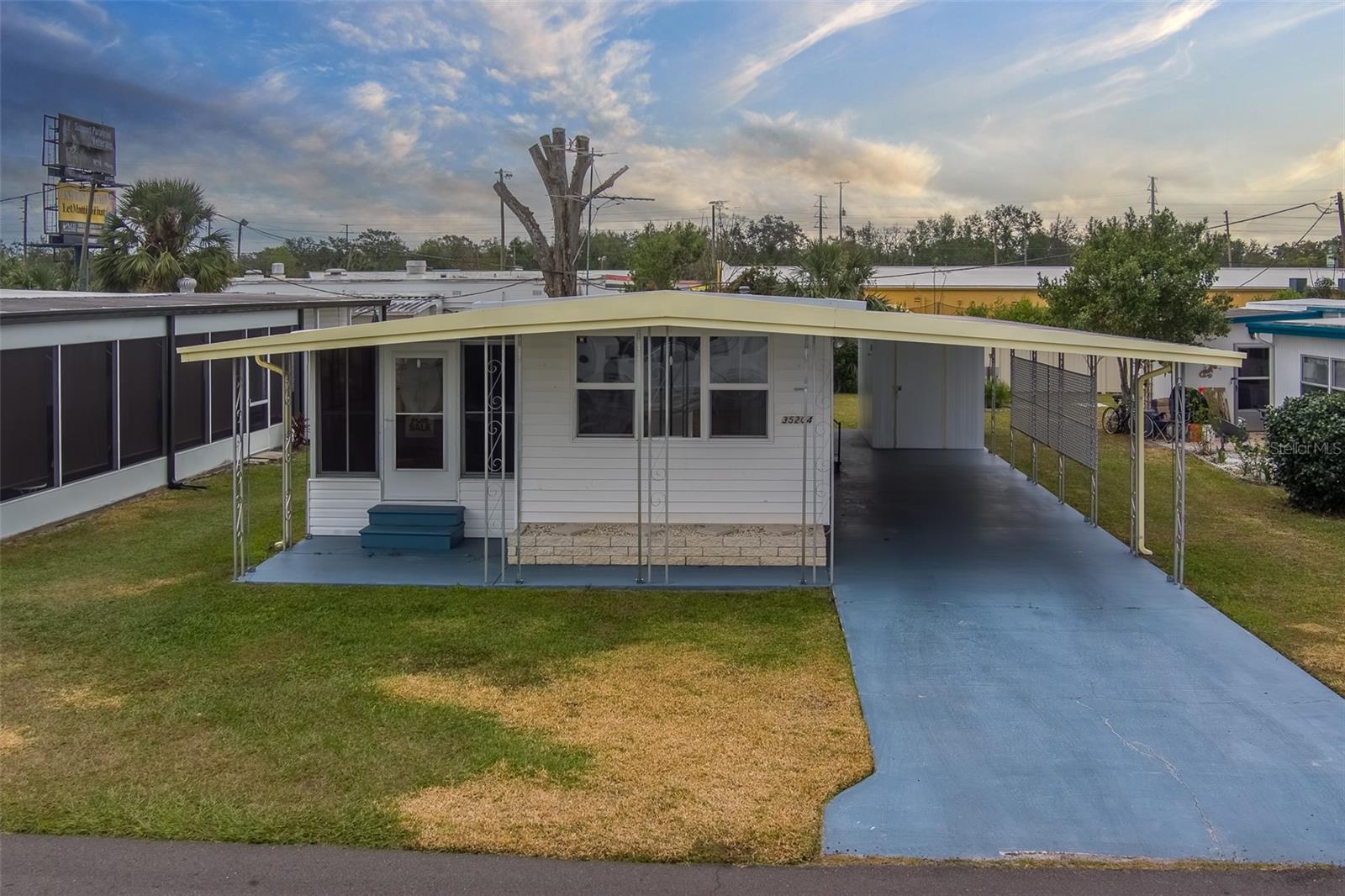 35204 Ada Ave, Zephyrhills