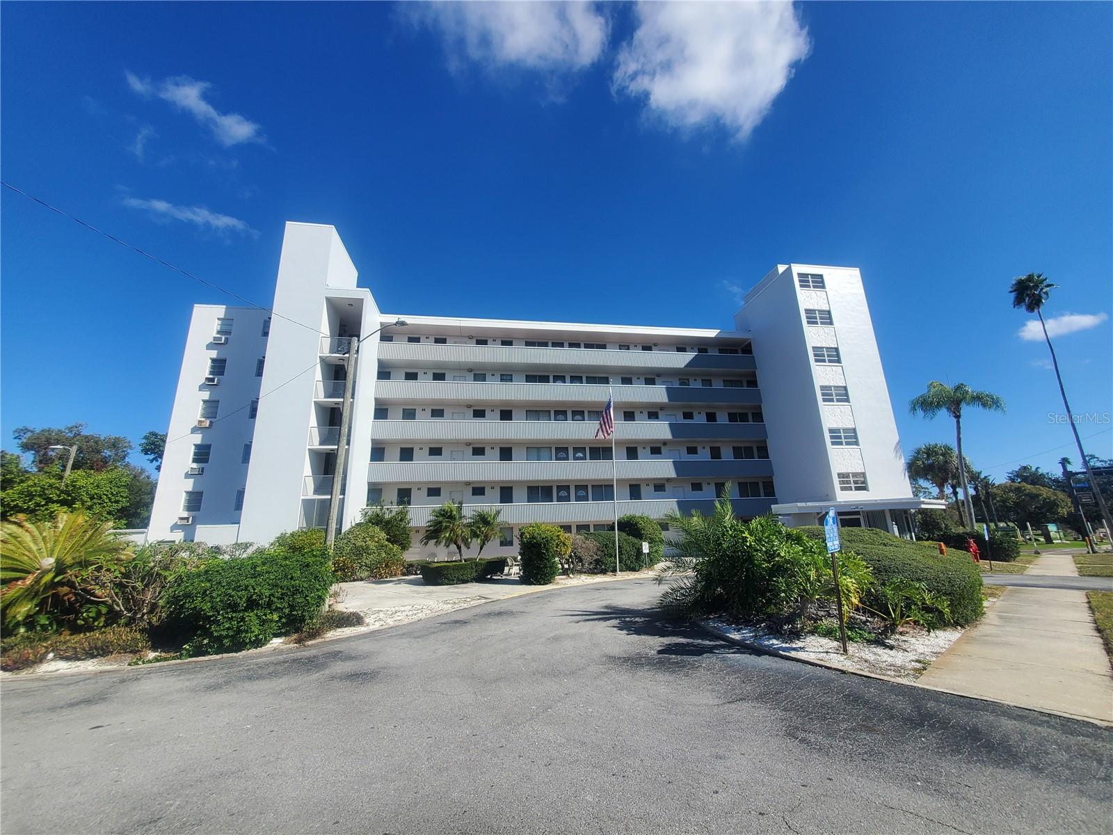 200 N Betty Ln #3a, Clearwater