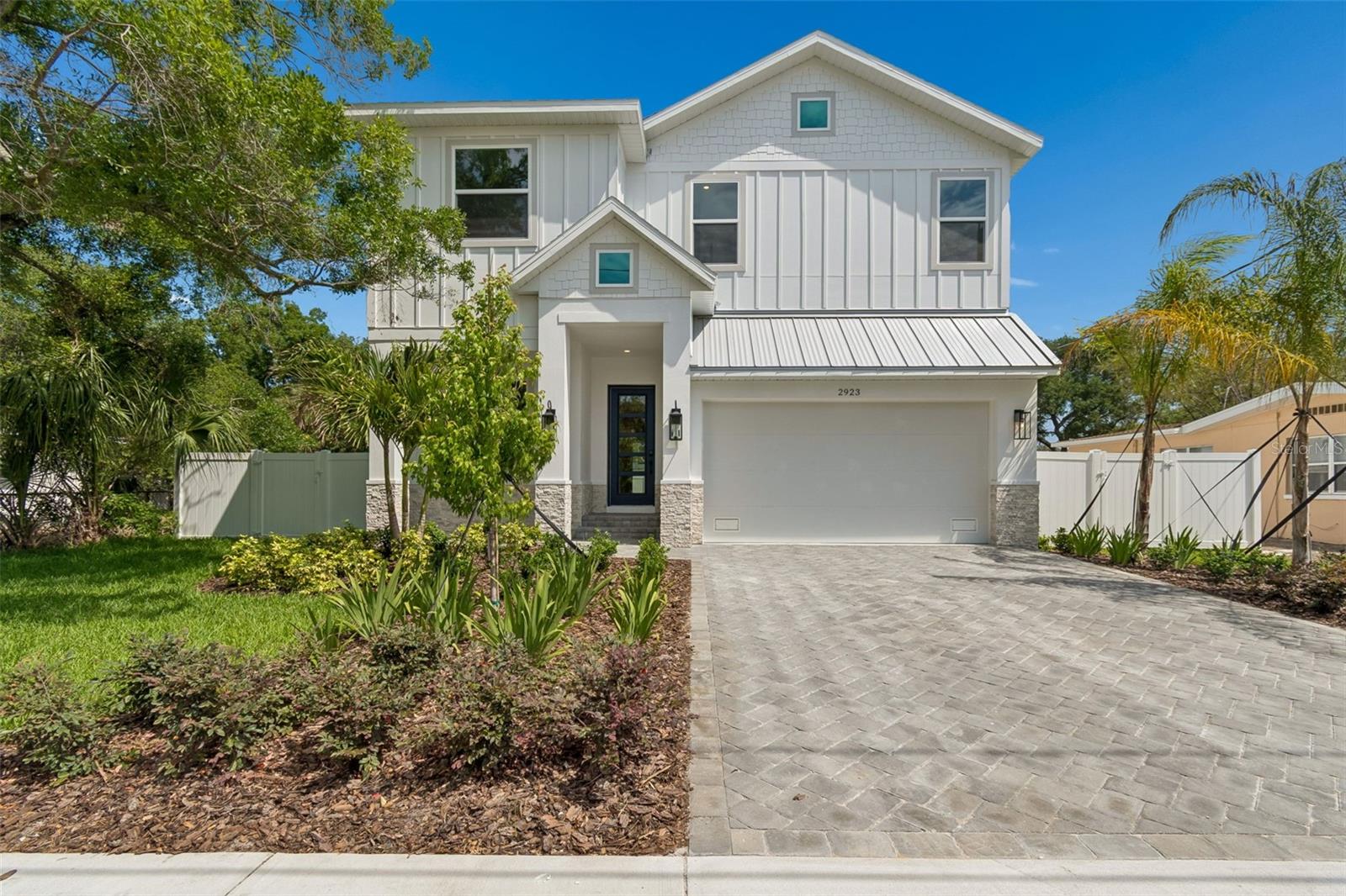 2923 W Elrod Ave, Tampa