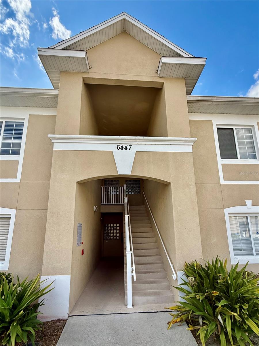 6447 Cypressdale Dr #201, Riverview