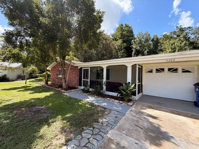 7235 Redbud Ct, New Port Richey