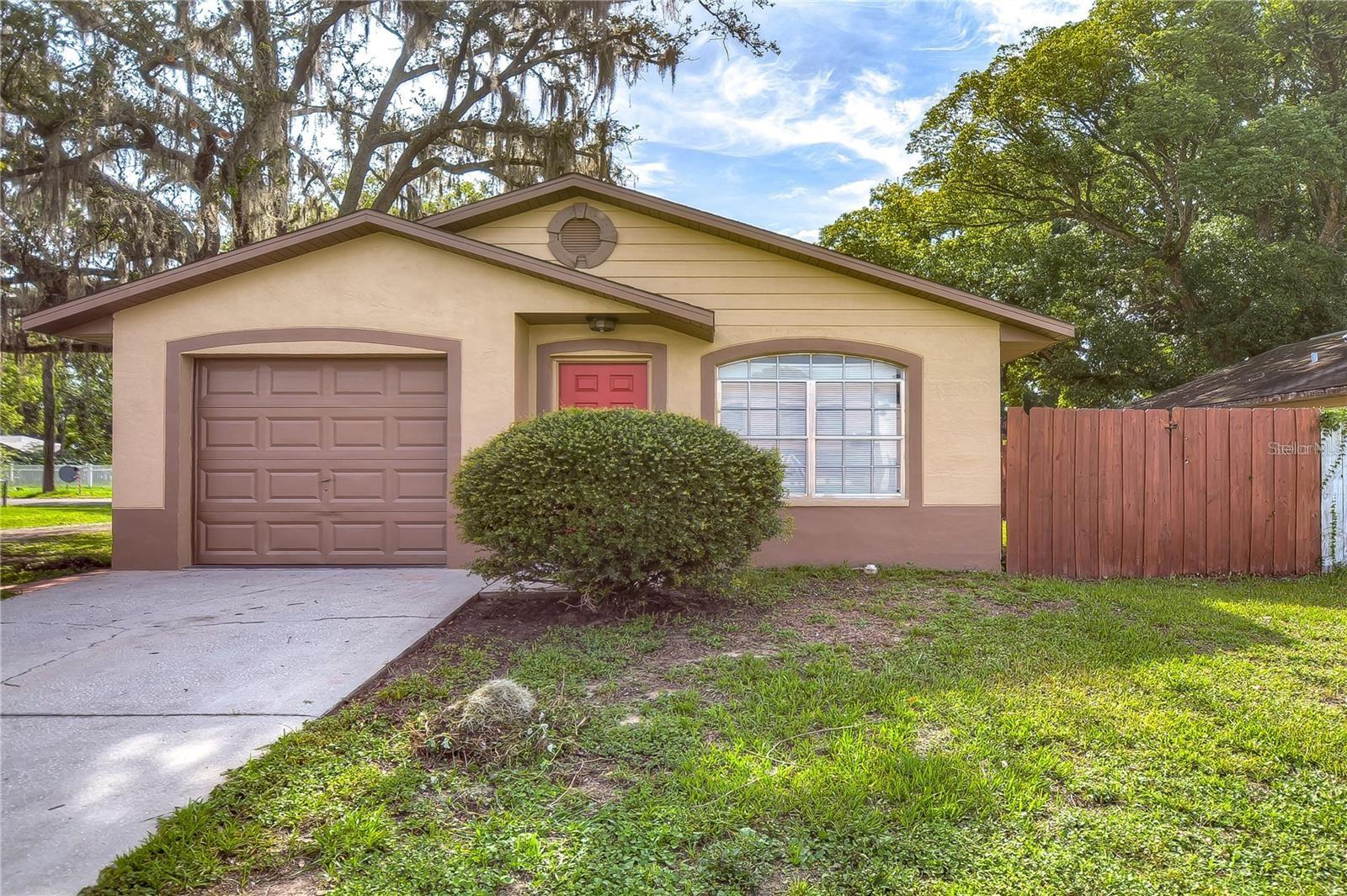 5520 20th St, Zephyrhills