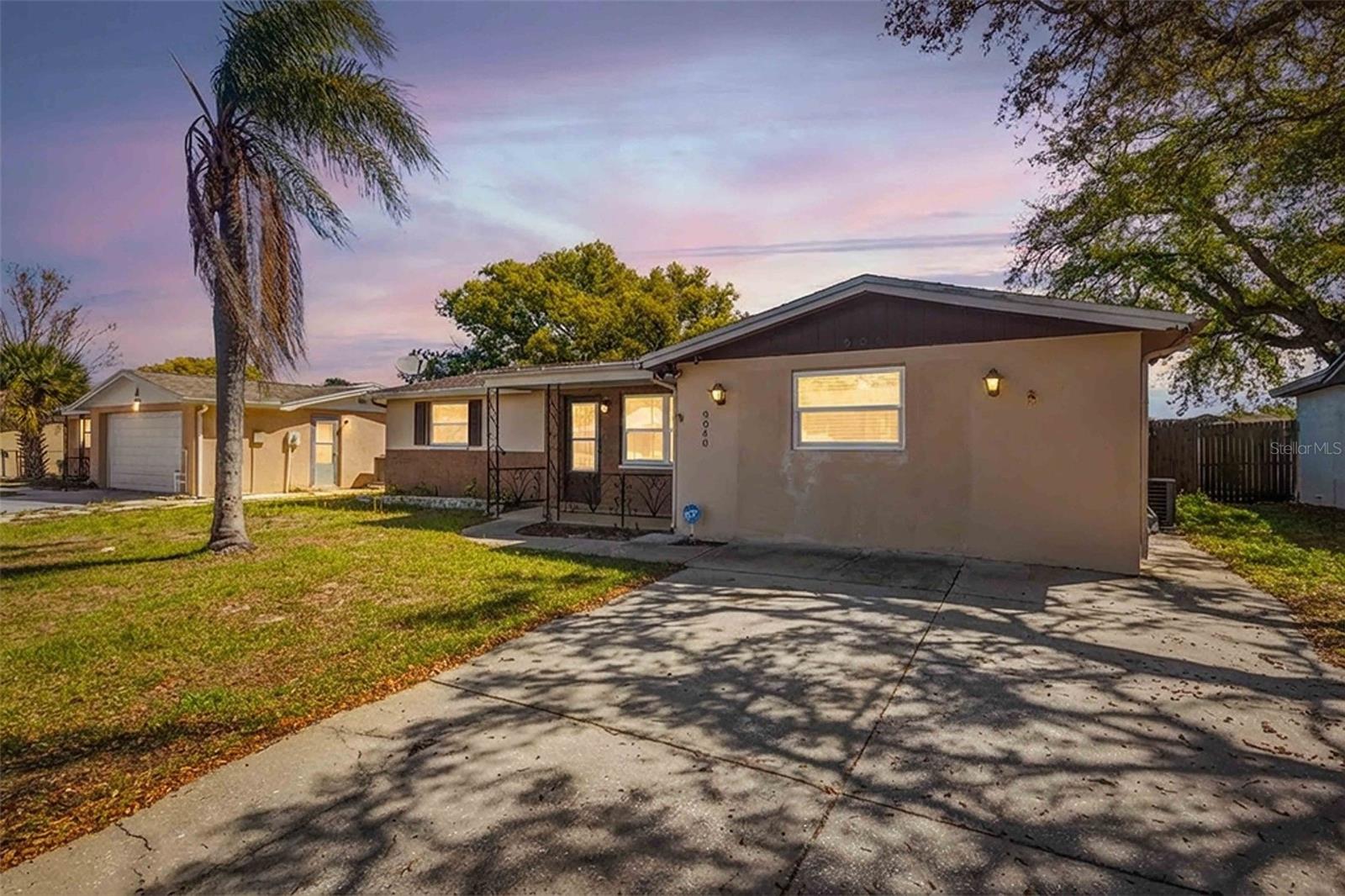 9040 Lunar Ln, Port Richey