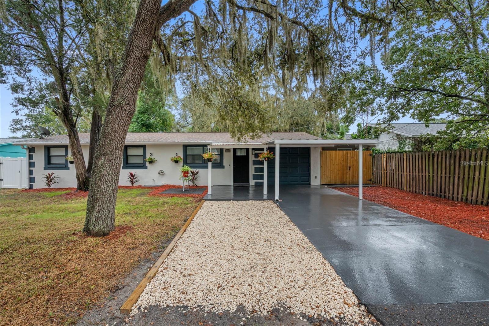 11115 Stafford Ln, Riverview