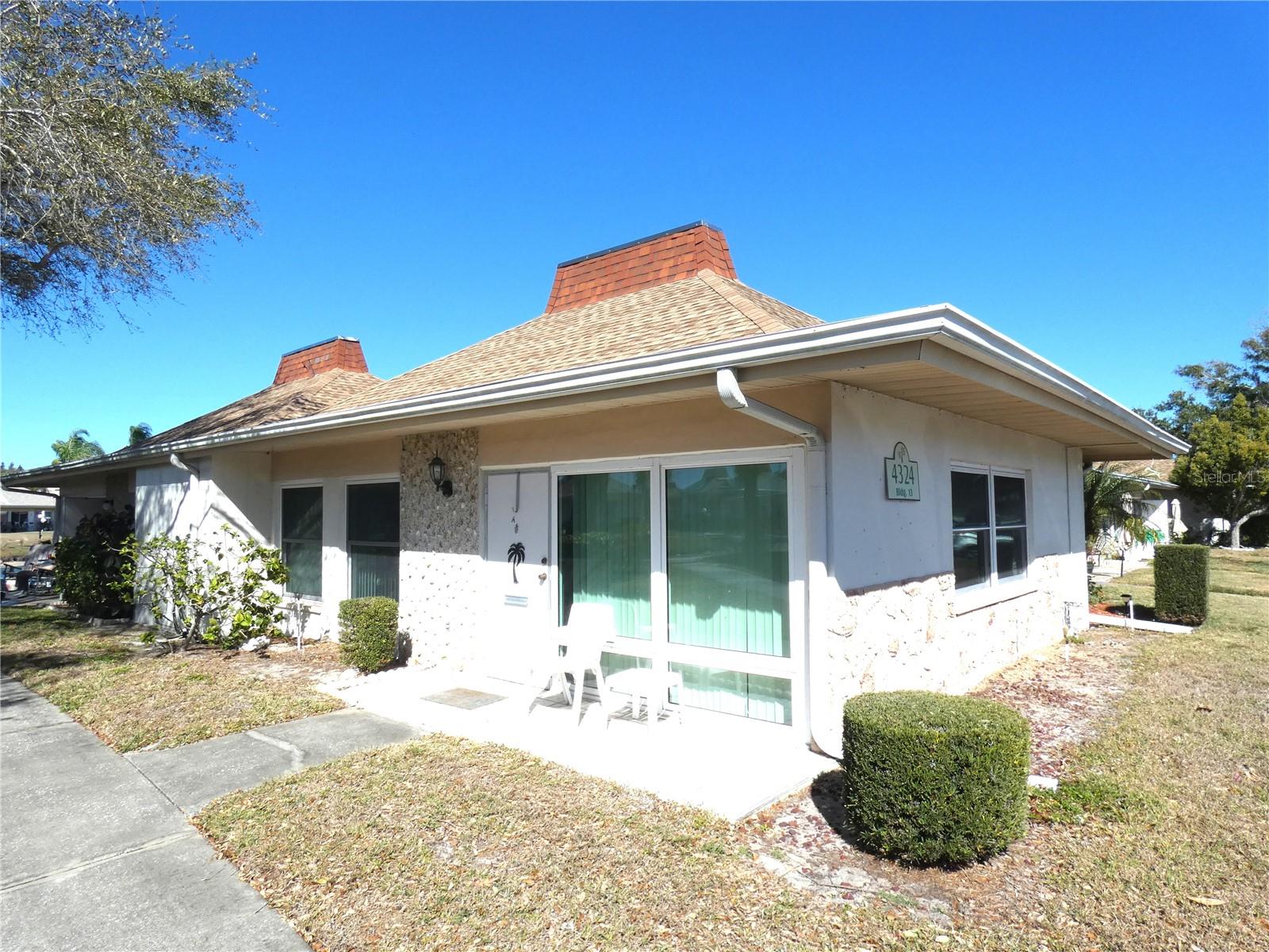 4324 Tahitian Gardens Cir #a, Holiday