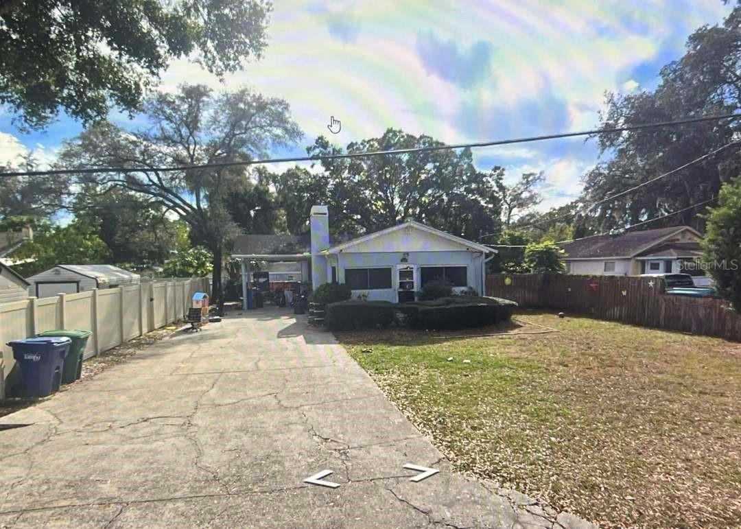 1304 W Burger St, Tampa